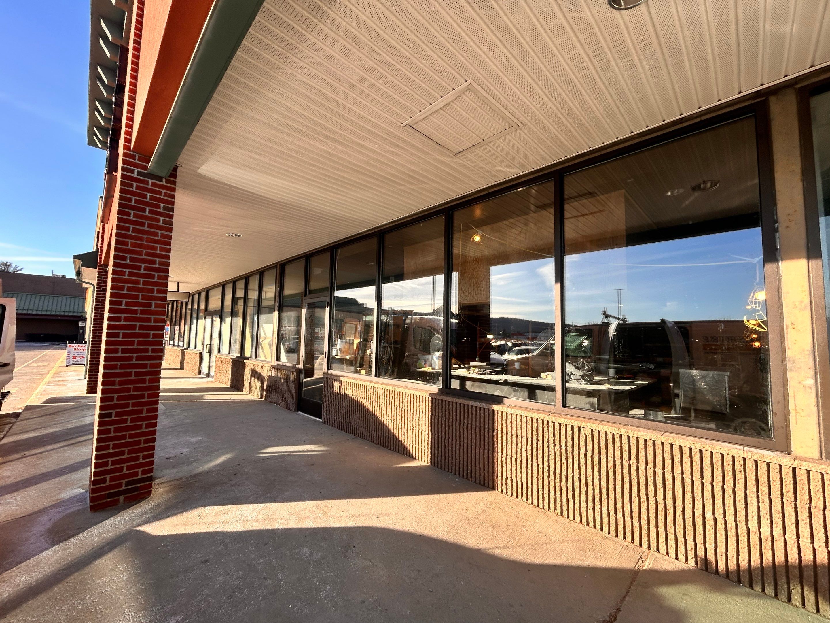 Saka Hibachi - Commercial Door & Storefront by Cheshire Glass Company