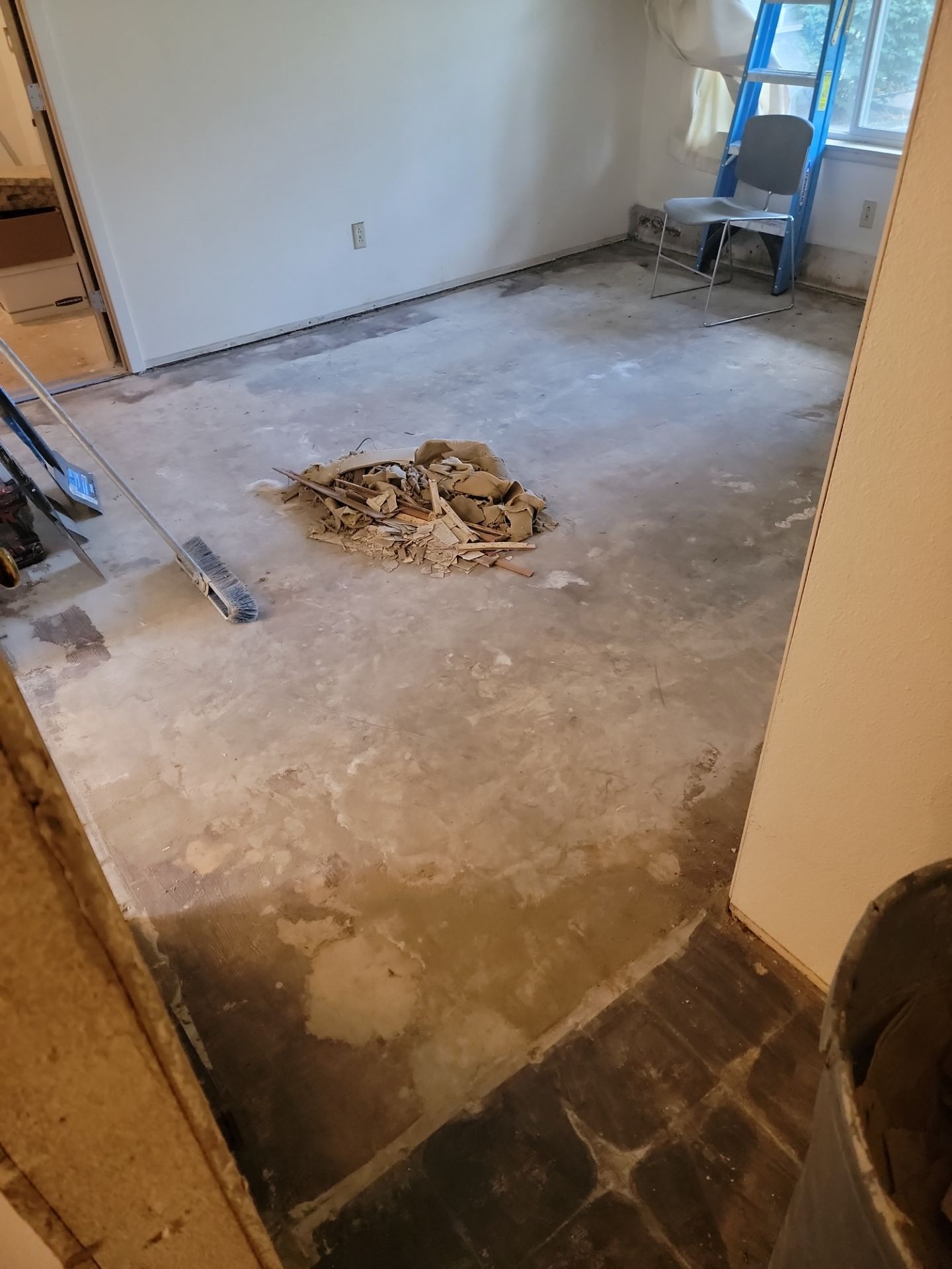 Lakewood remodel by Long Range Customs LLC