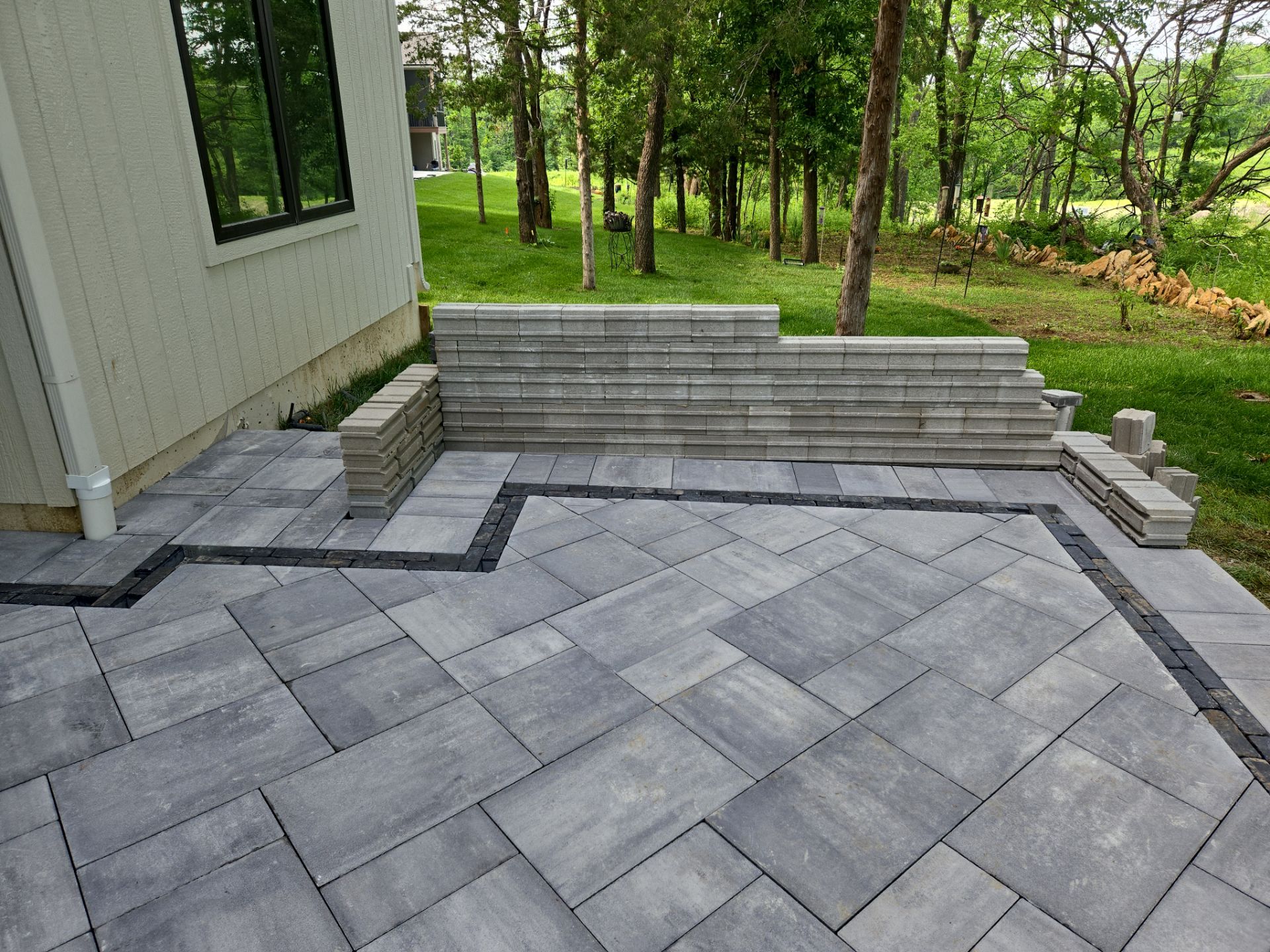 Beacon Hill Paver Patio by LAND ESCAPES LLC