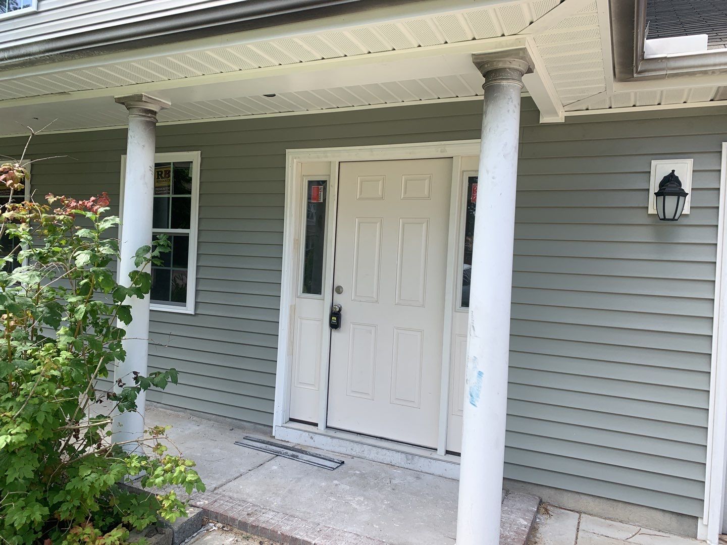 Siding Repair  by American Roofing NC