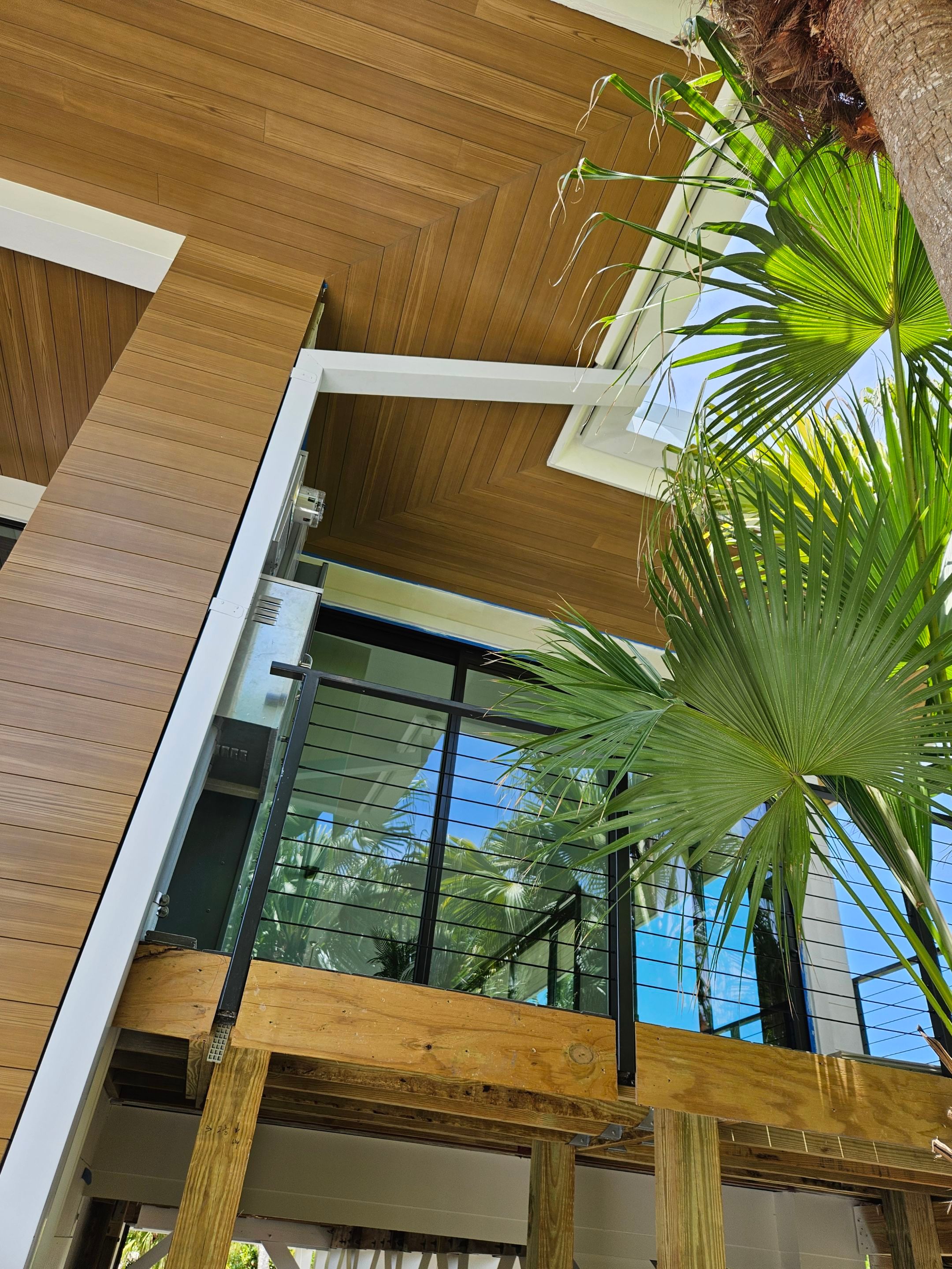 7-Inch Smooth Box Seamless Gutters using Seamless Gutters and Metal Fascia in Sanibel FL by Gutter Professors