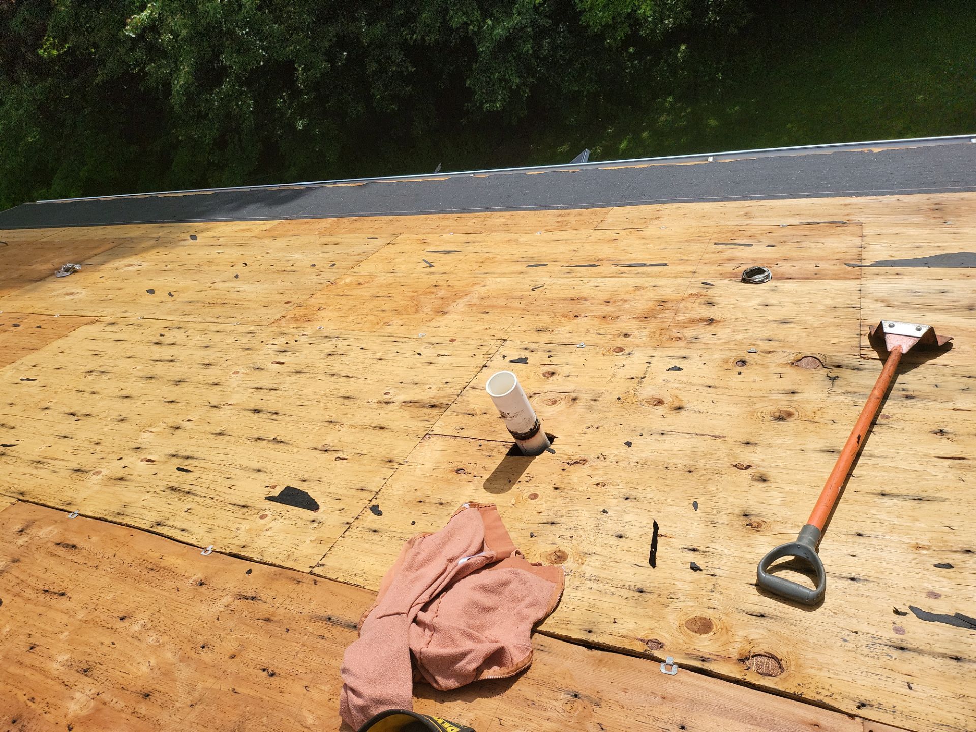 Residential Roofing Installation using Owens Corning TruDefinition Duration AR - Williamsburg Gray by A Plus Exterior