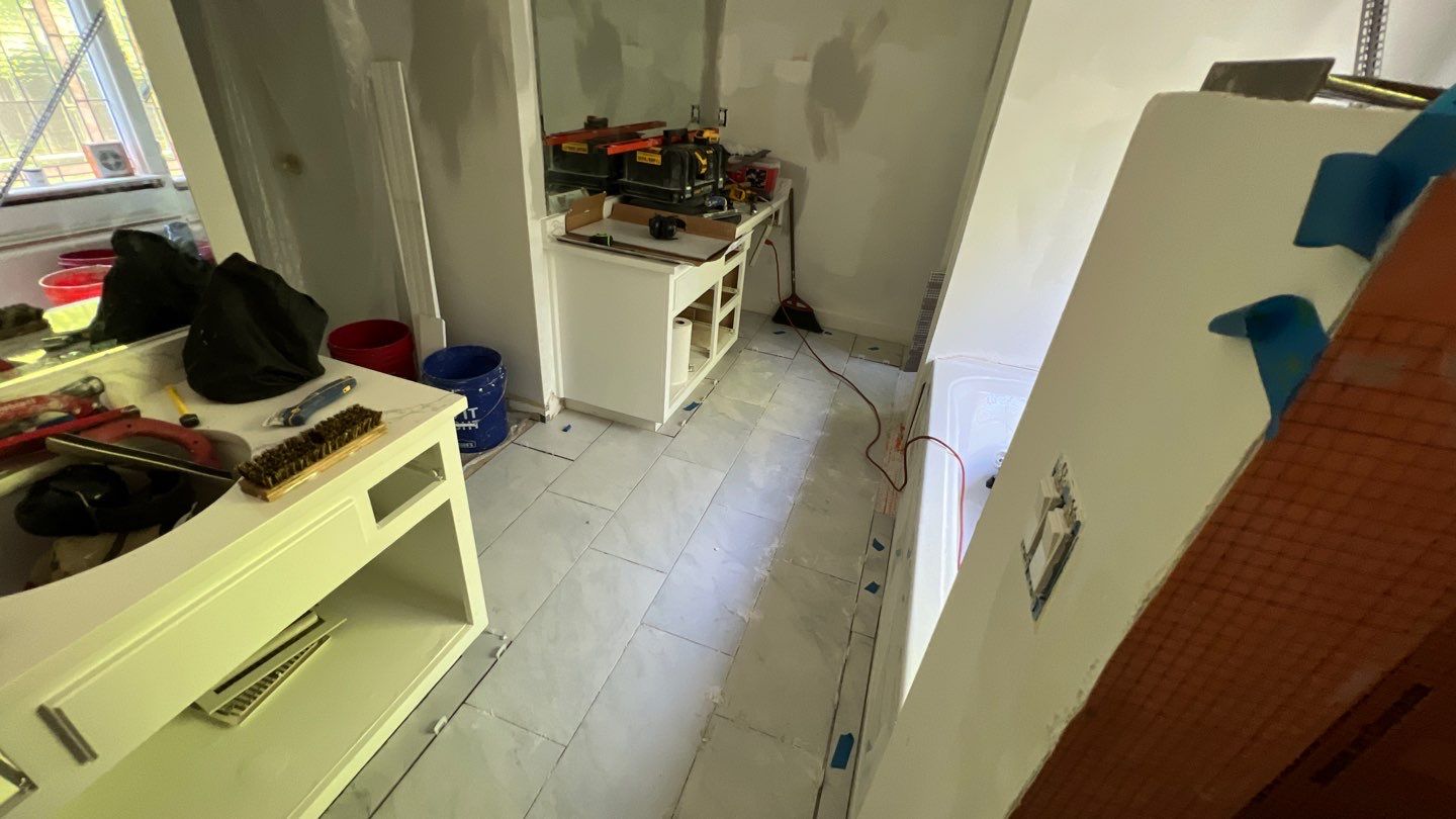 Huntington Parc Master Bath by Pillar and Pine