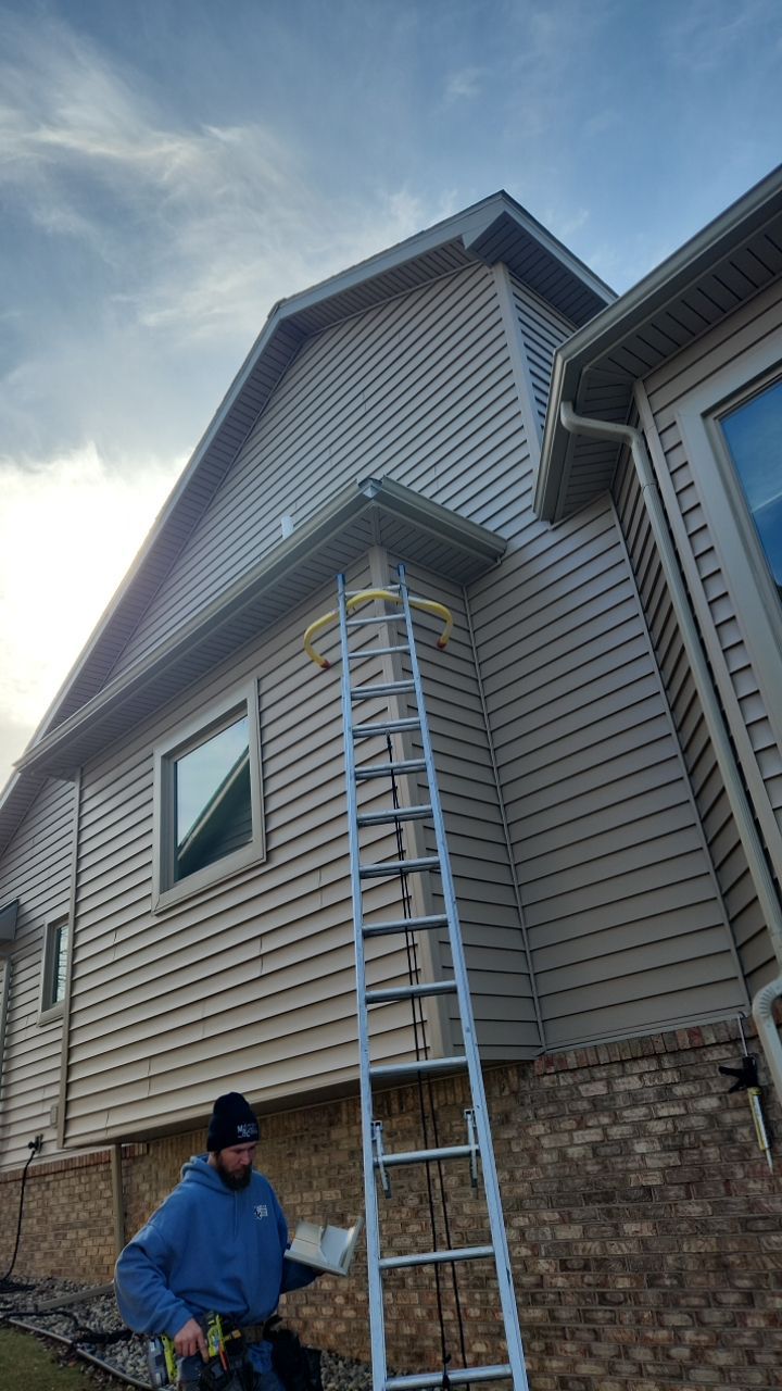 Siding Replacement using Certainteed Monogram D5 by 180 Contractors