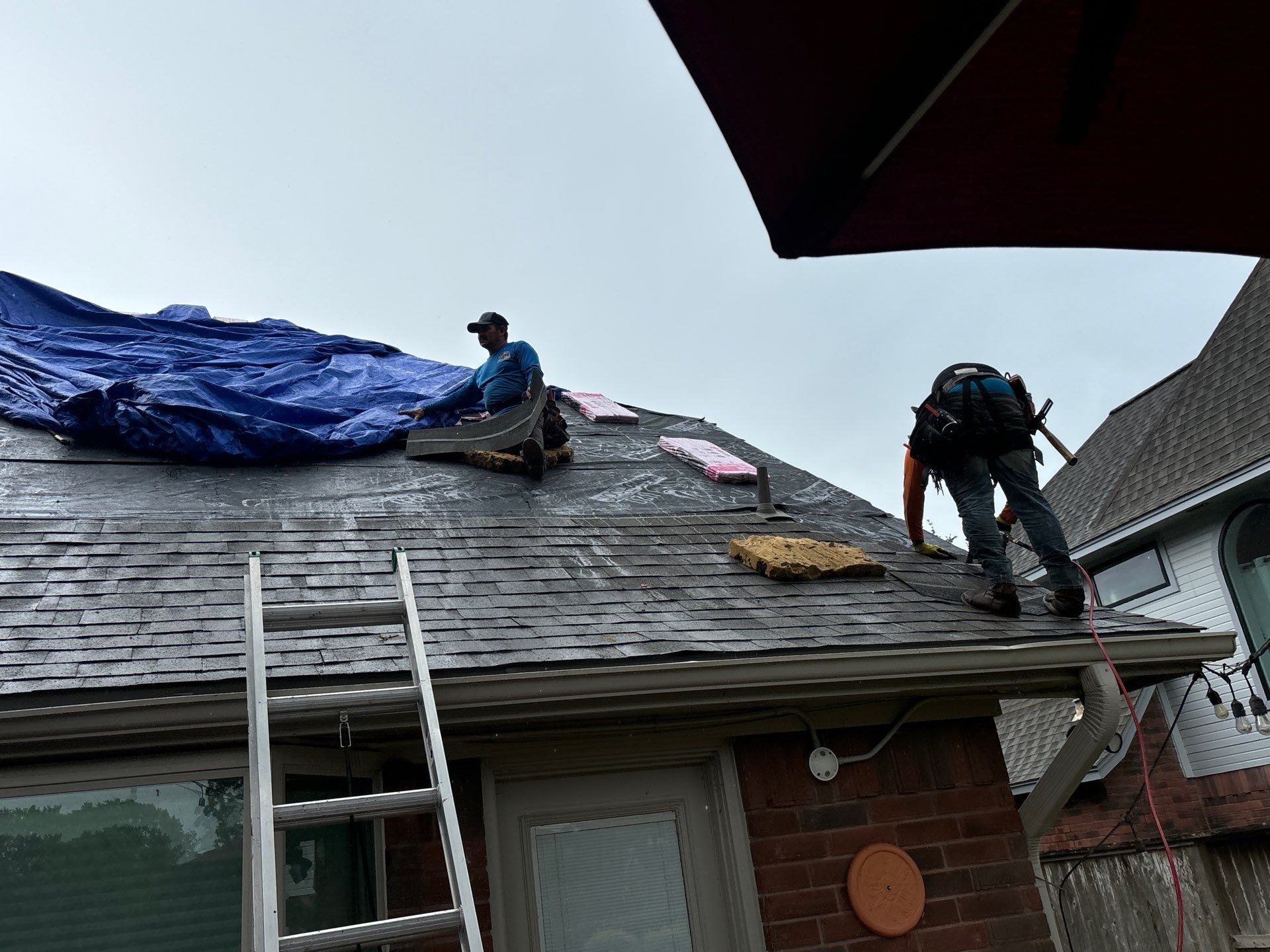 Residential Roofing Installation using Owen's Corning Duration (Lifetime) Shingles by Roof Repair Company