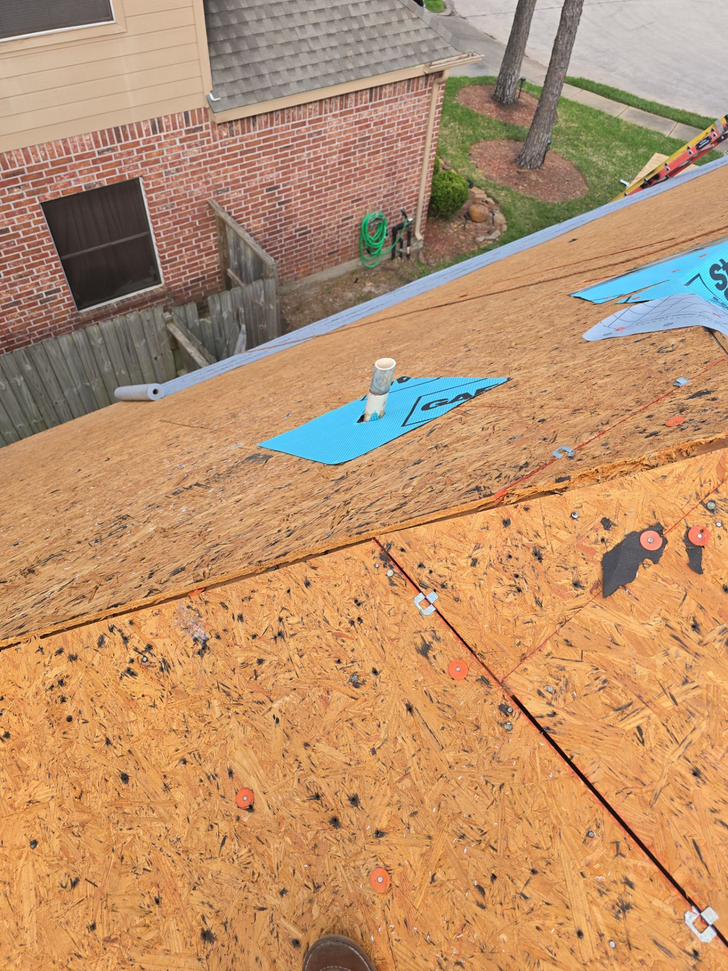 Roof Replacement Houston by Roof Repair Company