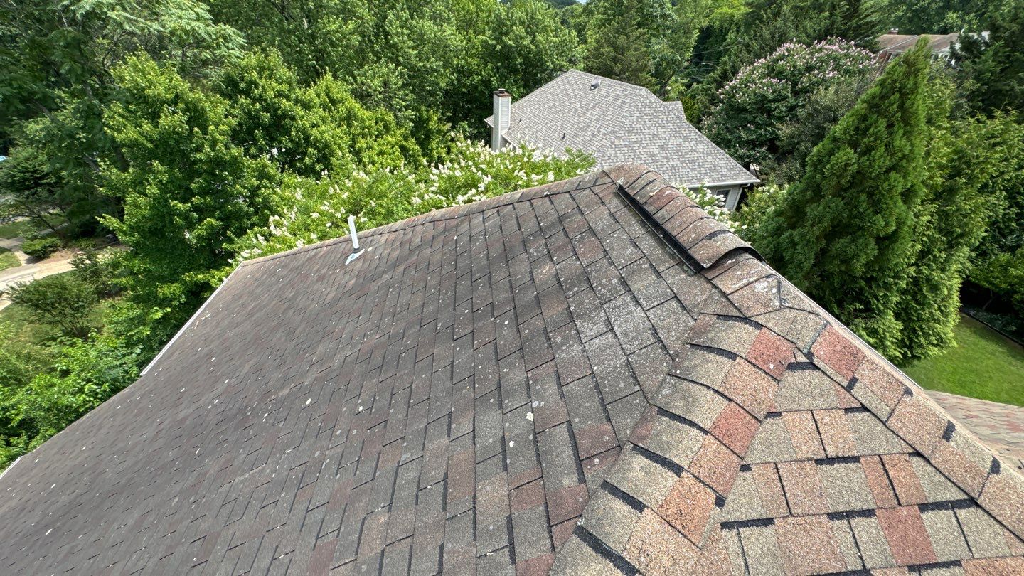 McLean: Residential Roof Installation with Landmark Pro Designer Shingles in Max Def Moire Black by RM Banning, Inc.