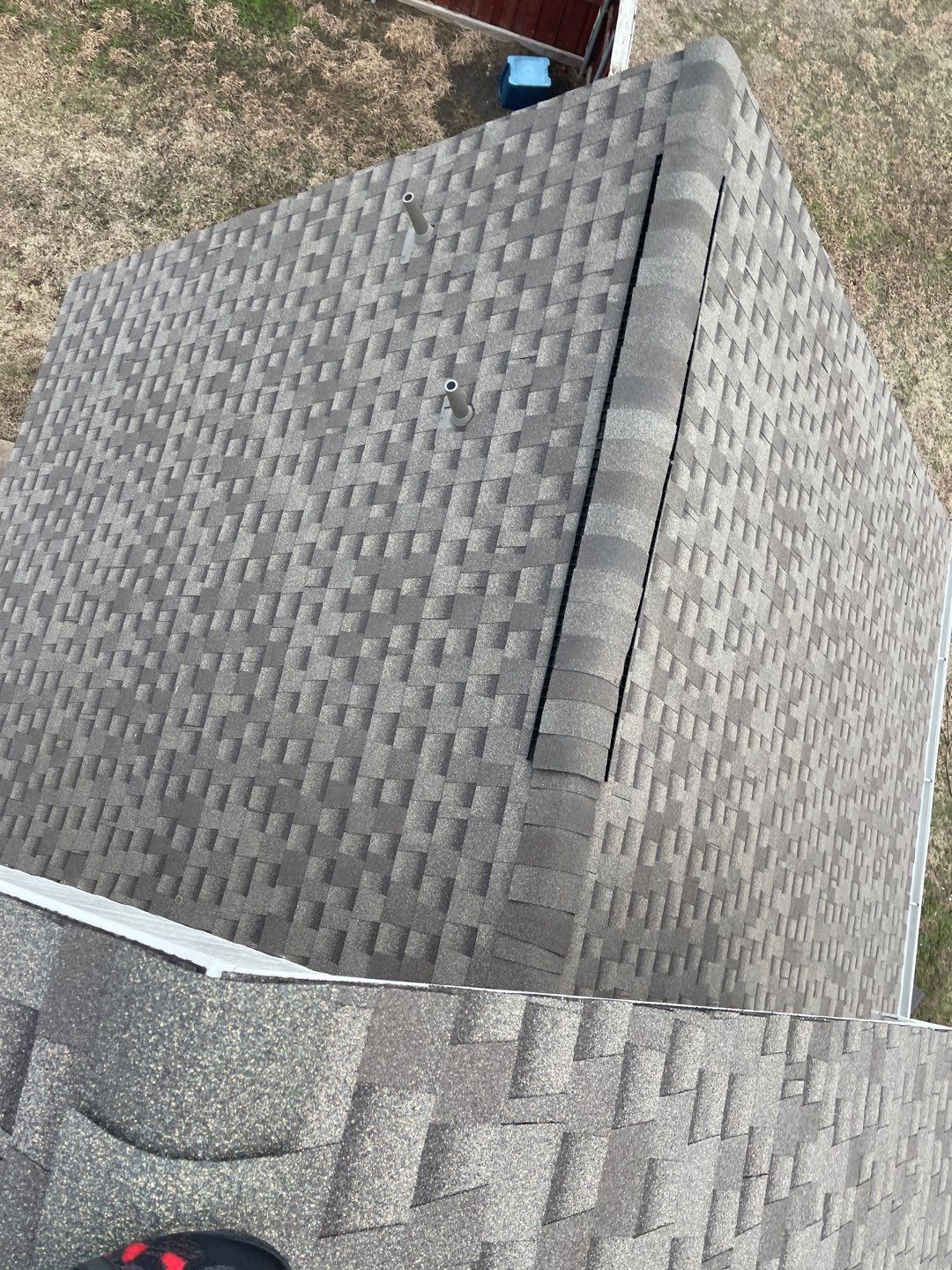 GAF HDZ - Weathered Wood  by Elite Roofing LLC