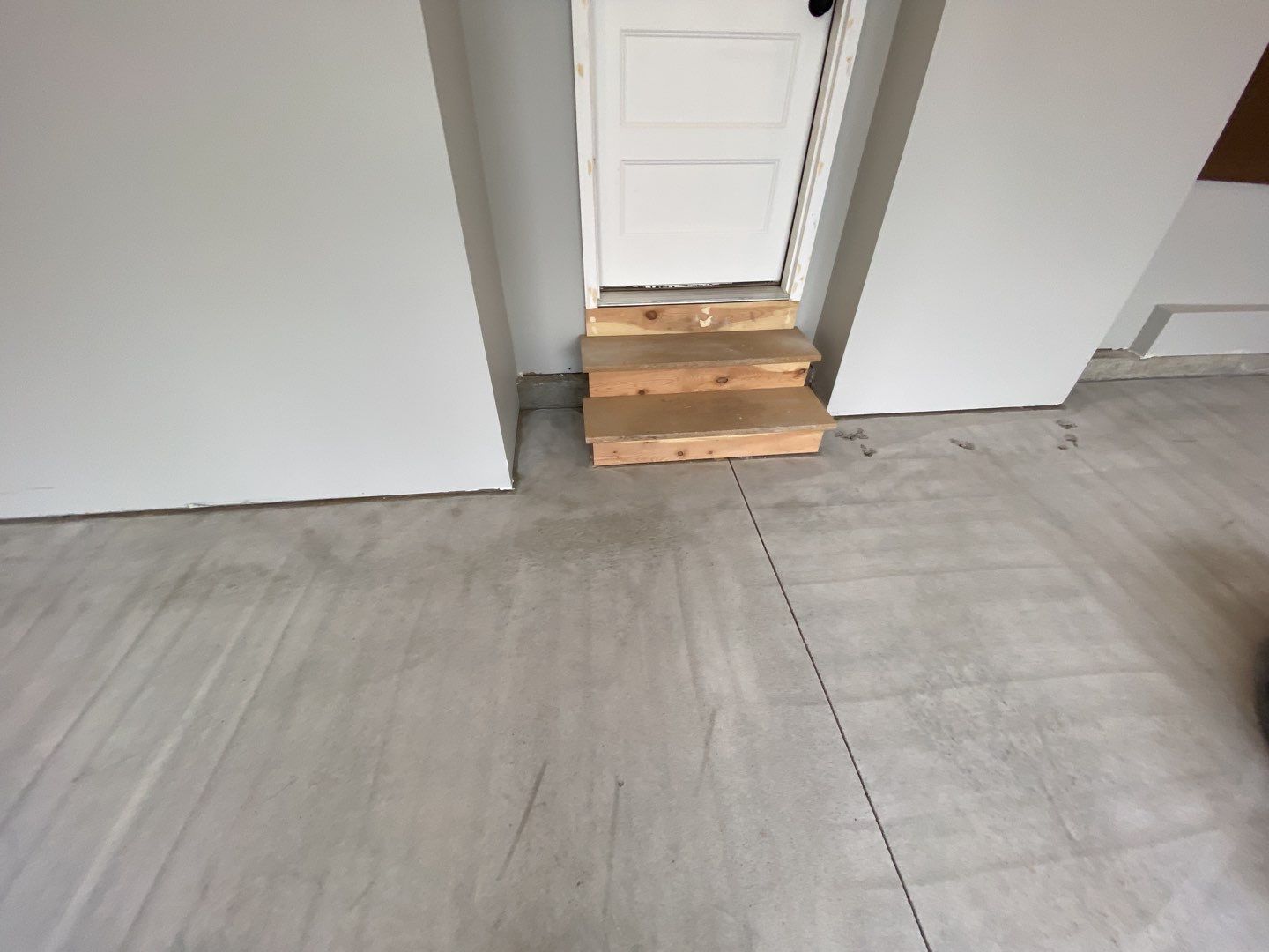 Garage using Domino  by Select Painting, Coatings & Garage Cabinets