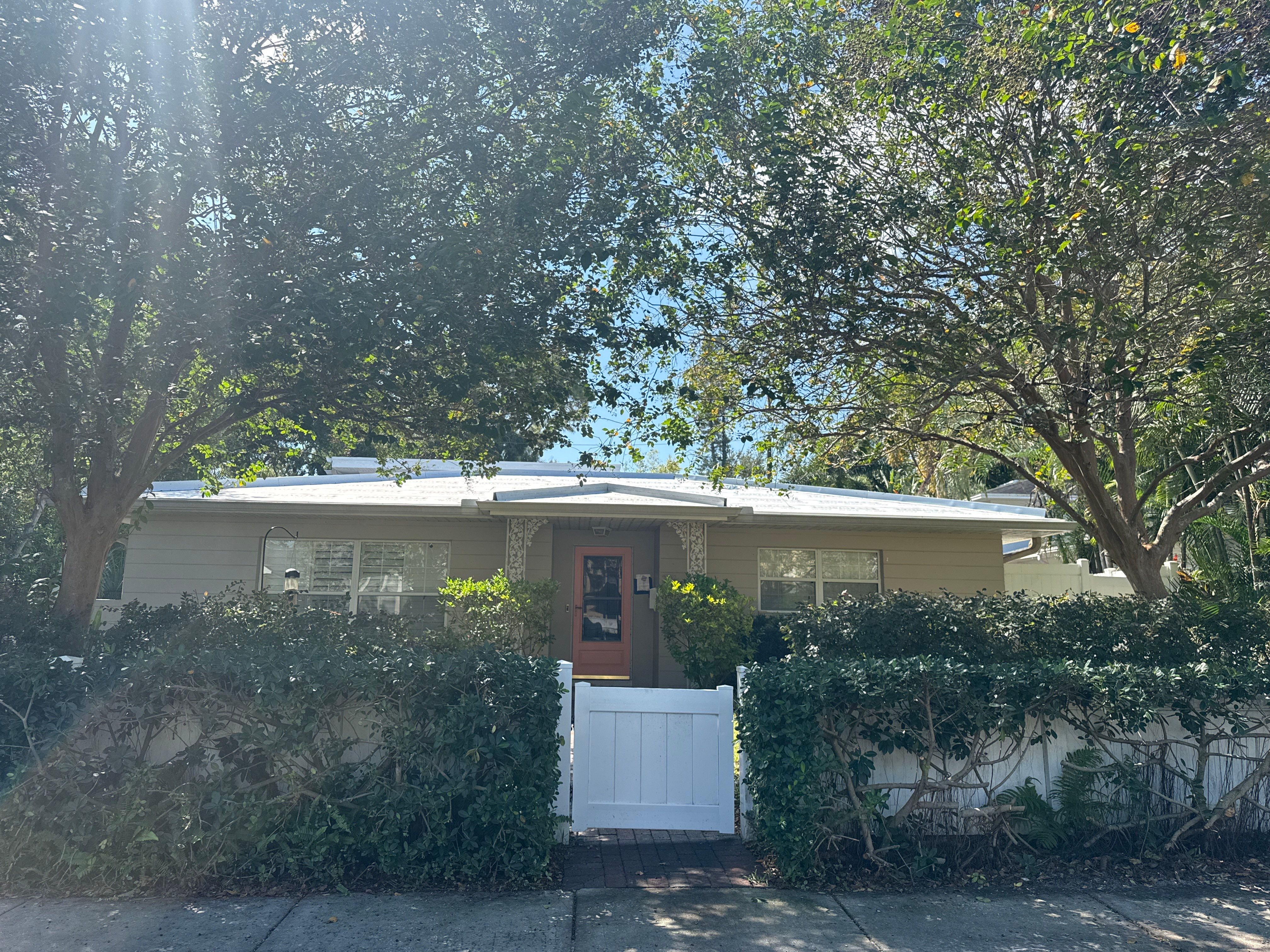 Project in St. Petersburg 33704 by Mitchell Roofing Company LLC 