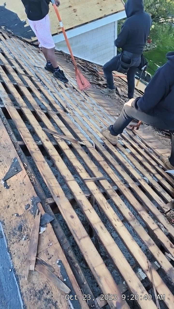 Residential Roofing Installation using Owens Corning Duration Onyx Black by A Plus Exterior