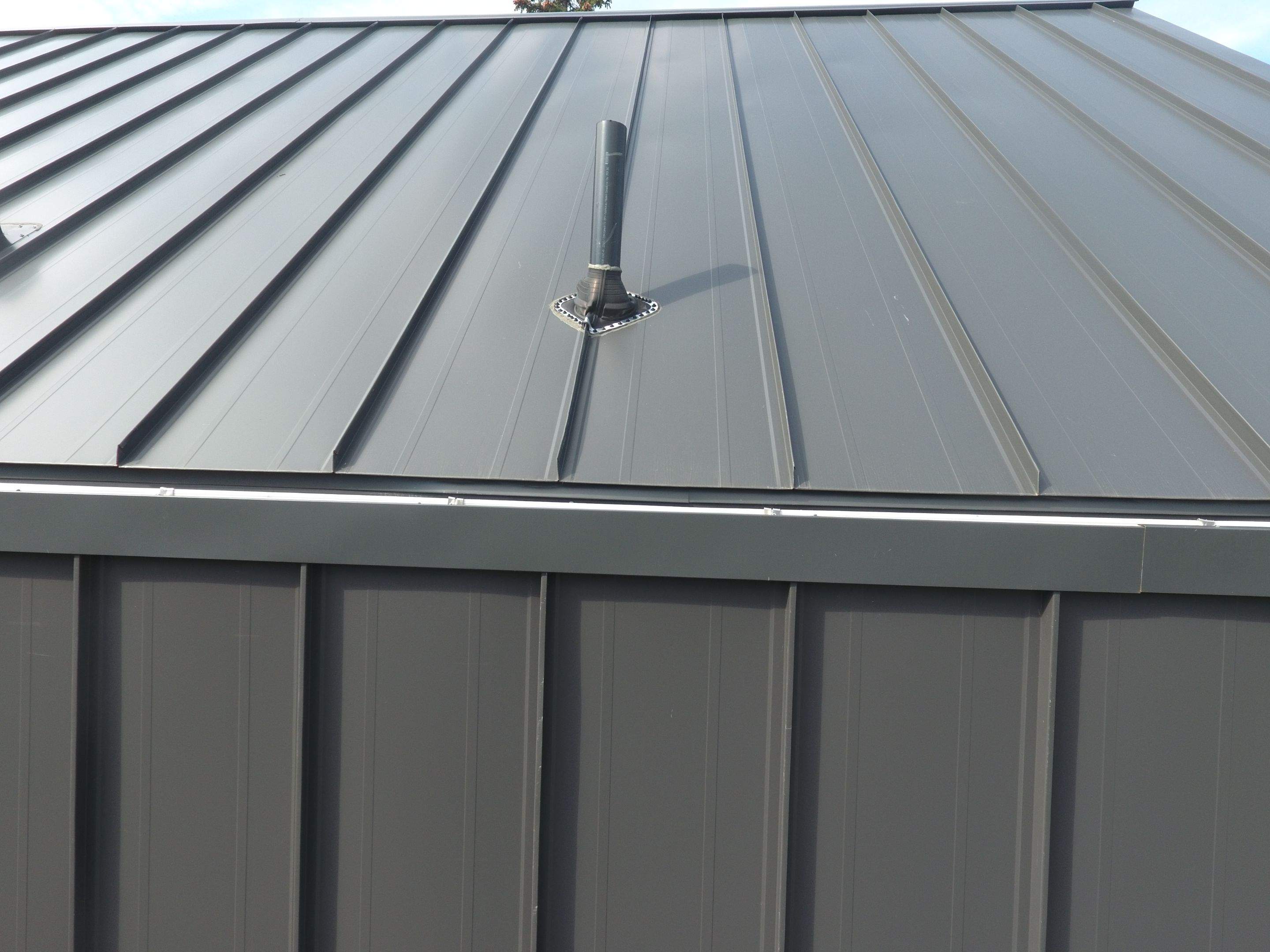 New Home Construction using 16" Standing Seam Panels by Jay Carter Roofing & Sheet Metal