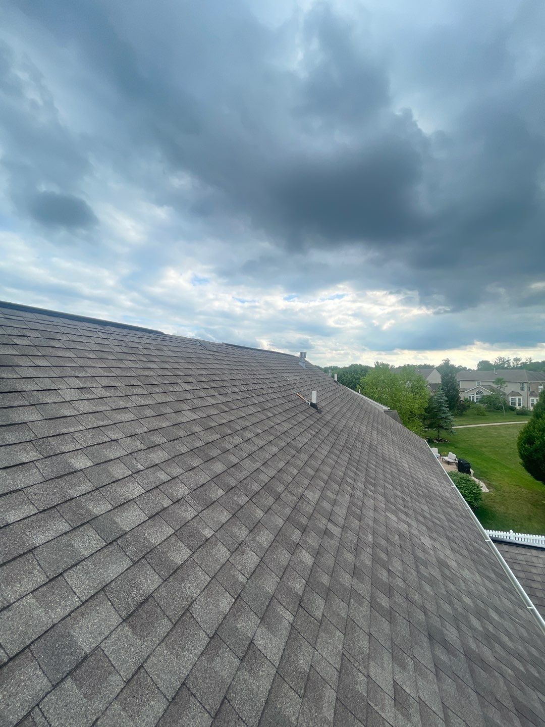 roof replacement using Onyx Black Durations by WIW Enterprises Inc