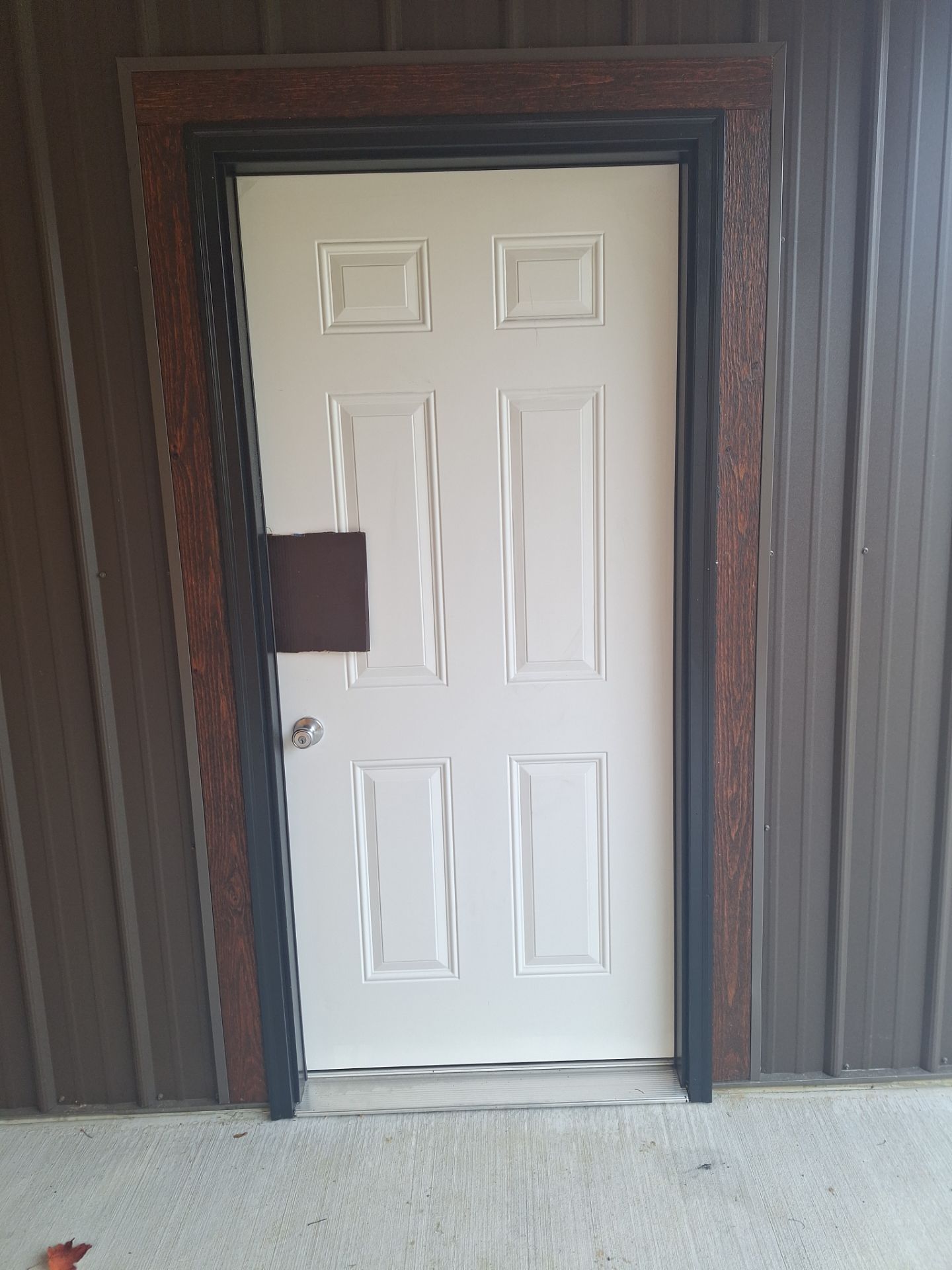 Fresh New Look for the Doors & Garage by Gordon Painting