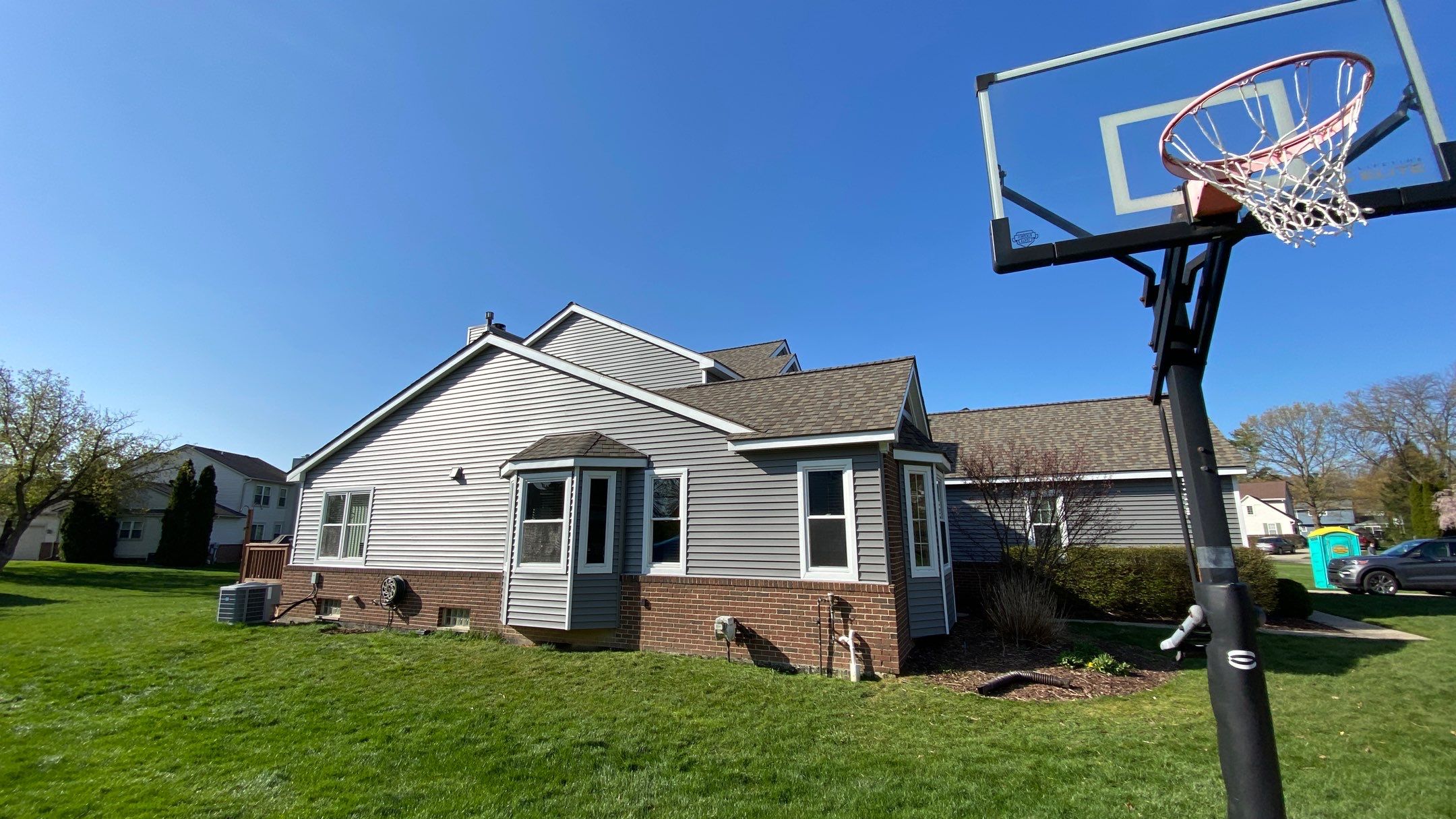 Siding Replacement using Certainteed Classic Restoration D4 by 180 Contractors