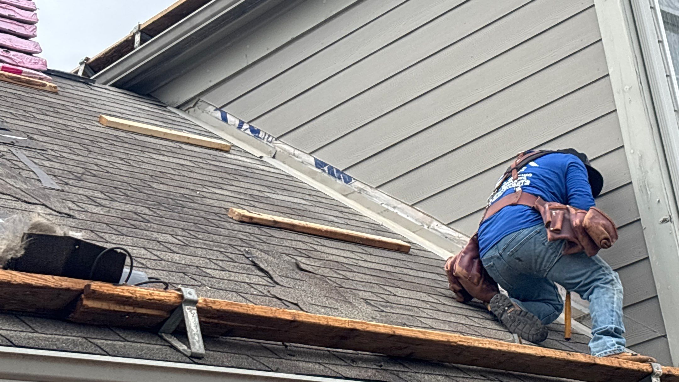 Roof Replacement using Owens Corning Onyx Black by 180 Contractors