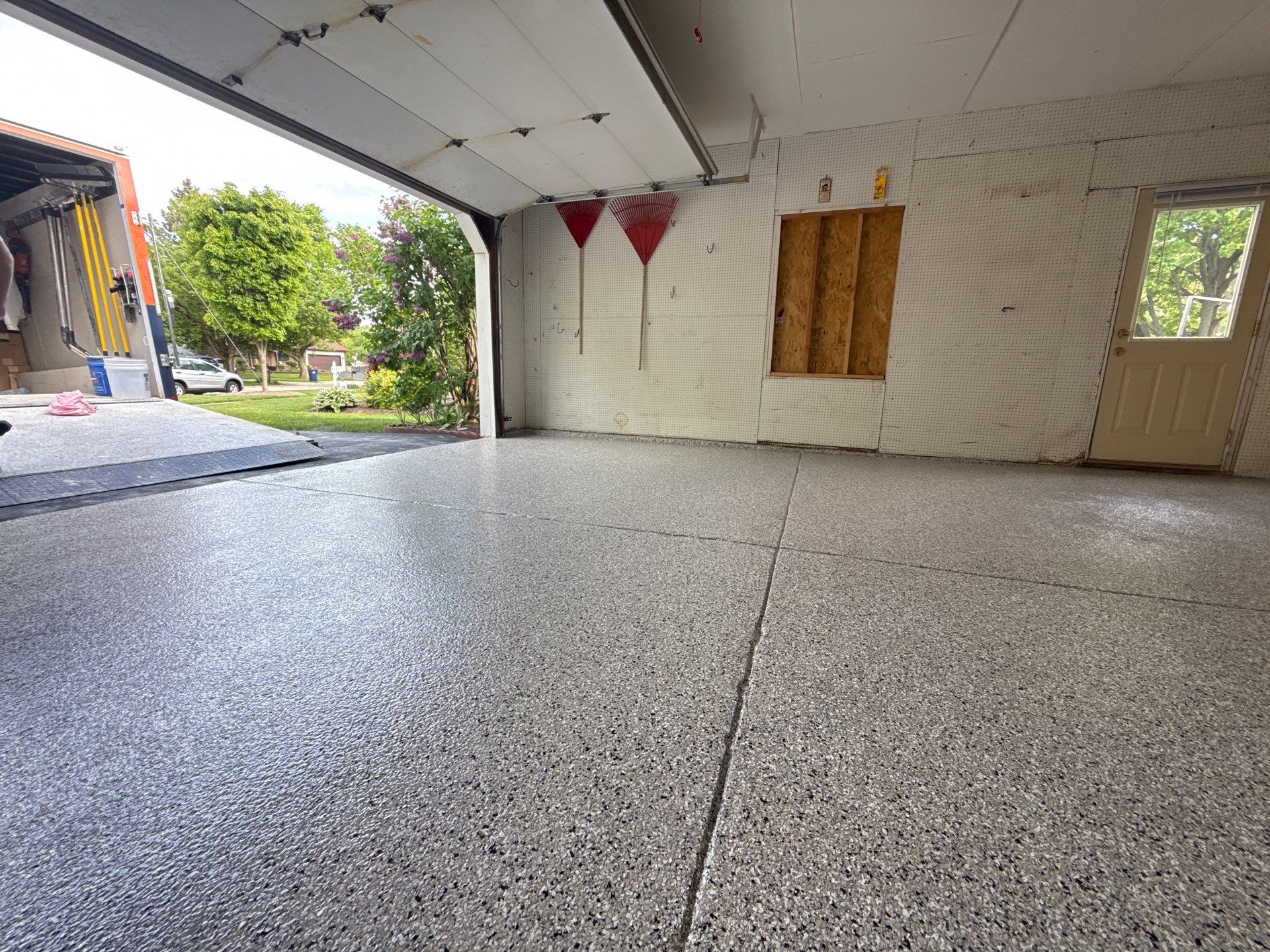 Cabin Fever Garage Floor Coating by Level 10 Coatings