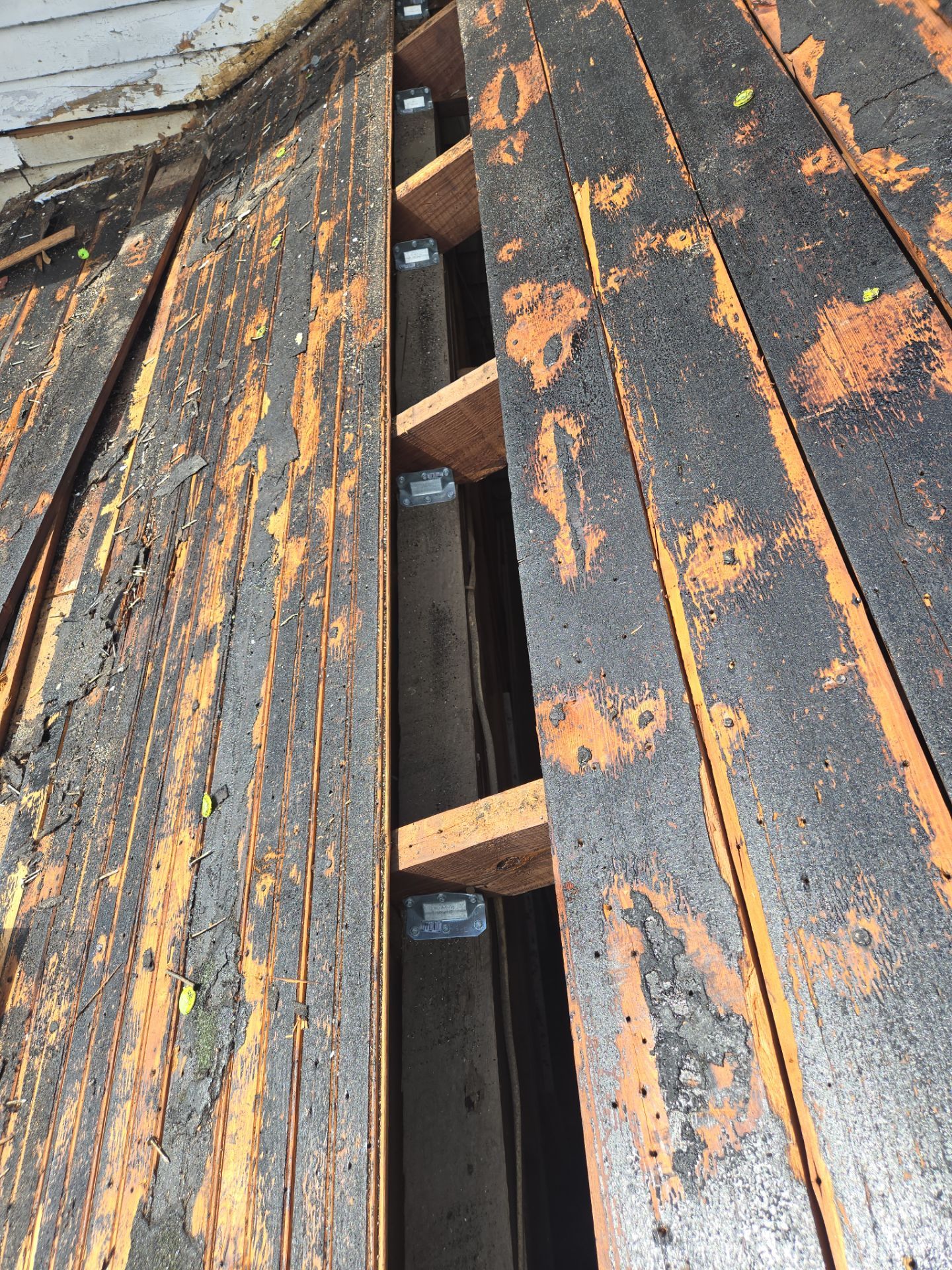 Project in St. Petersburg 33702 by Mitchell Roofing Company LLC