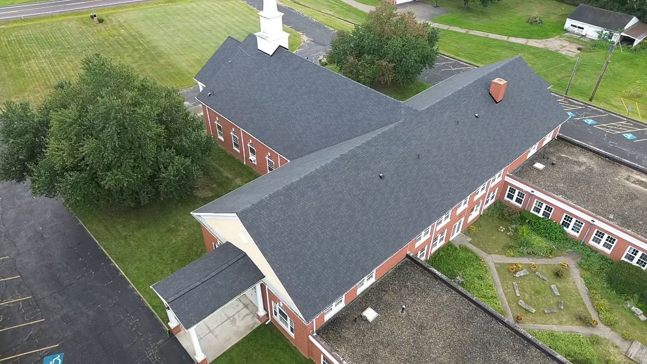 ATLAS PINNACLE COLOR: BLACK PRISTINE by Eagle Eye Roofing