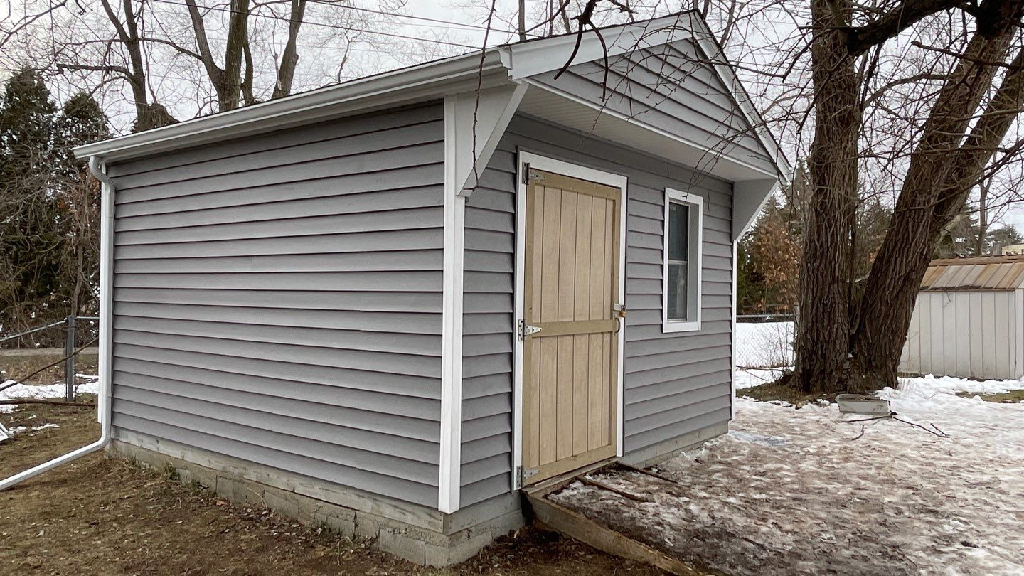 Siding Replacement using Certainteed Monogram D5 by 180 Contractors