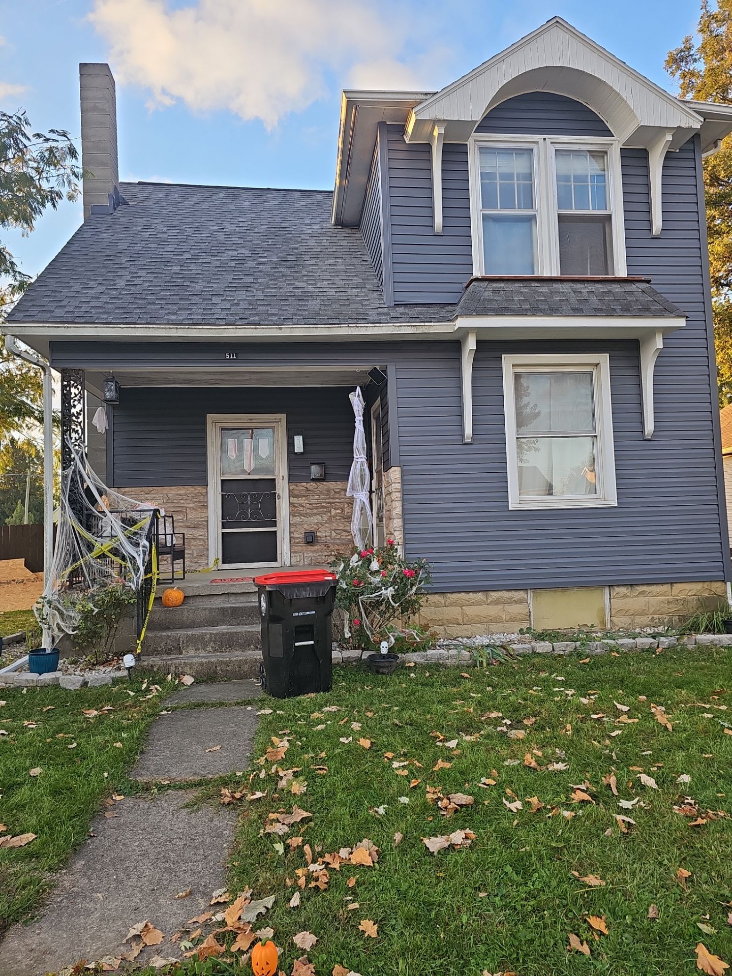 Siding Installation using D45DL Mastic CarvedWood - Natural Slate by Nitro Roofing and Construction