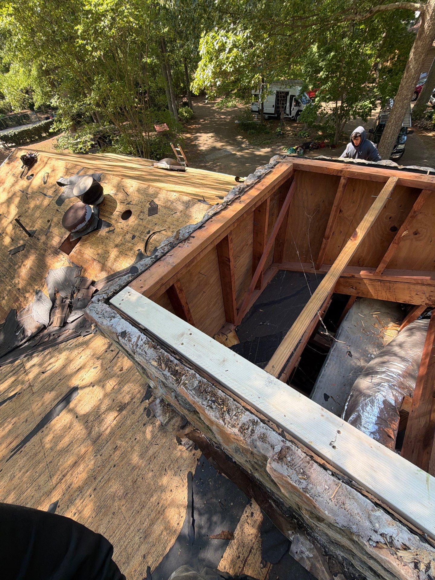 Waterfront Roof, Fascia, and Soffit Replacement in Gloucester Point by Cade Construction