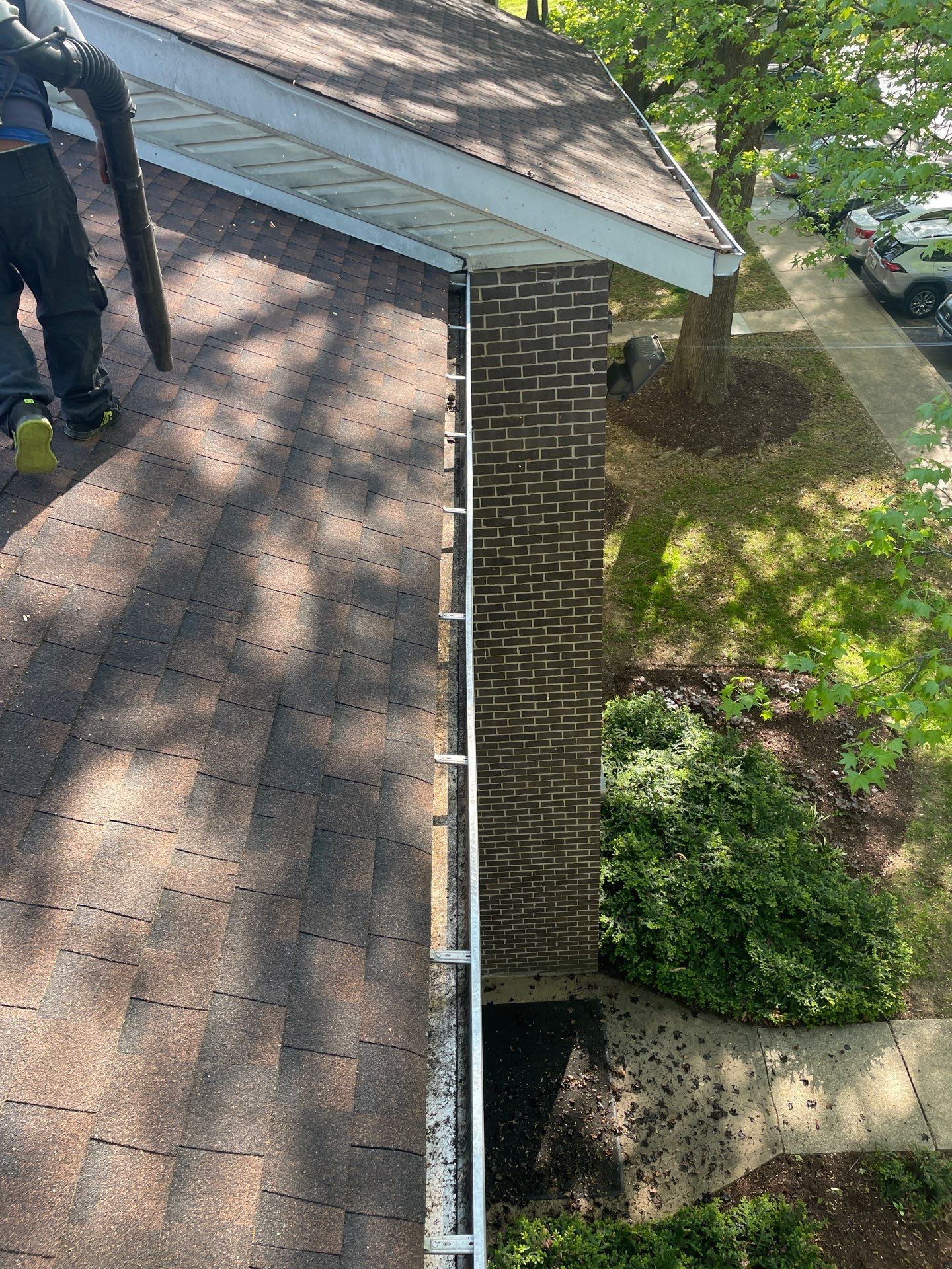 Commercial gutter cleaning Frederick, MD after photo with clean gutters