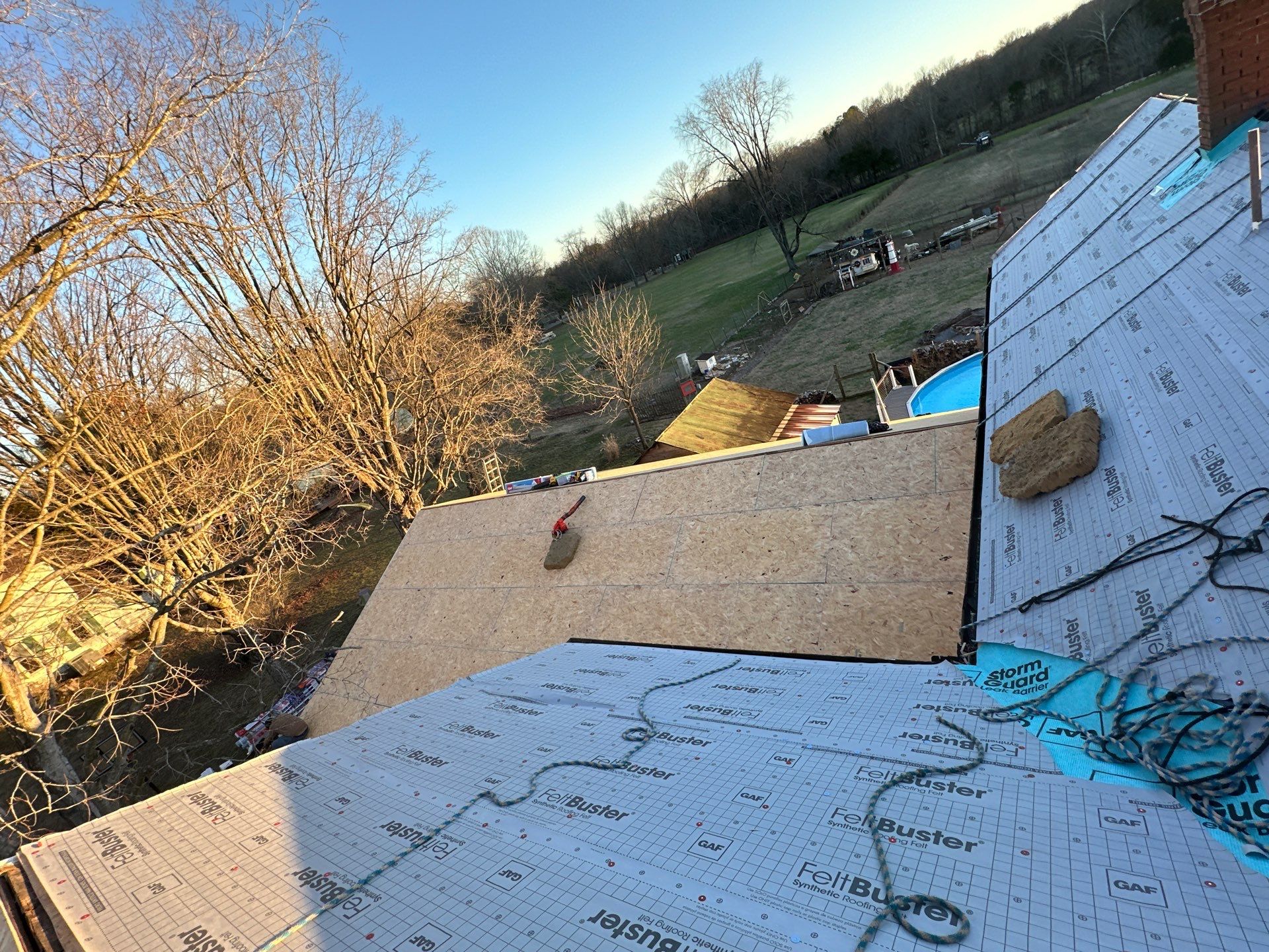 Residential Roofing Installation using GAF Timberline HDZ Harvest Blend in Nantucket Morning by Undersun Roofing 