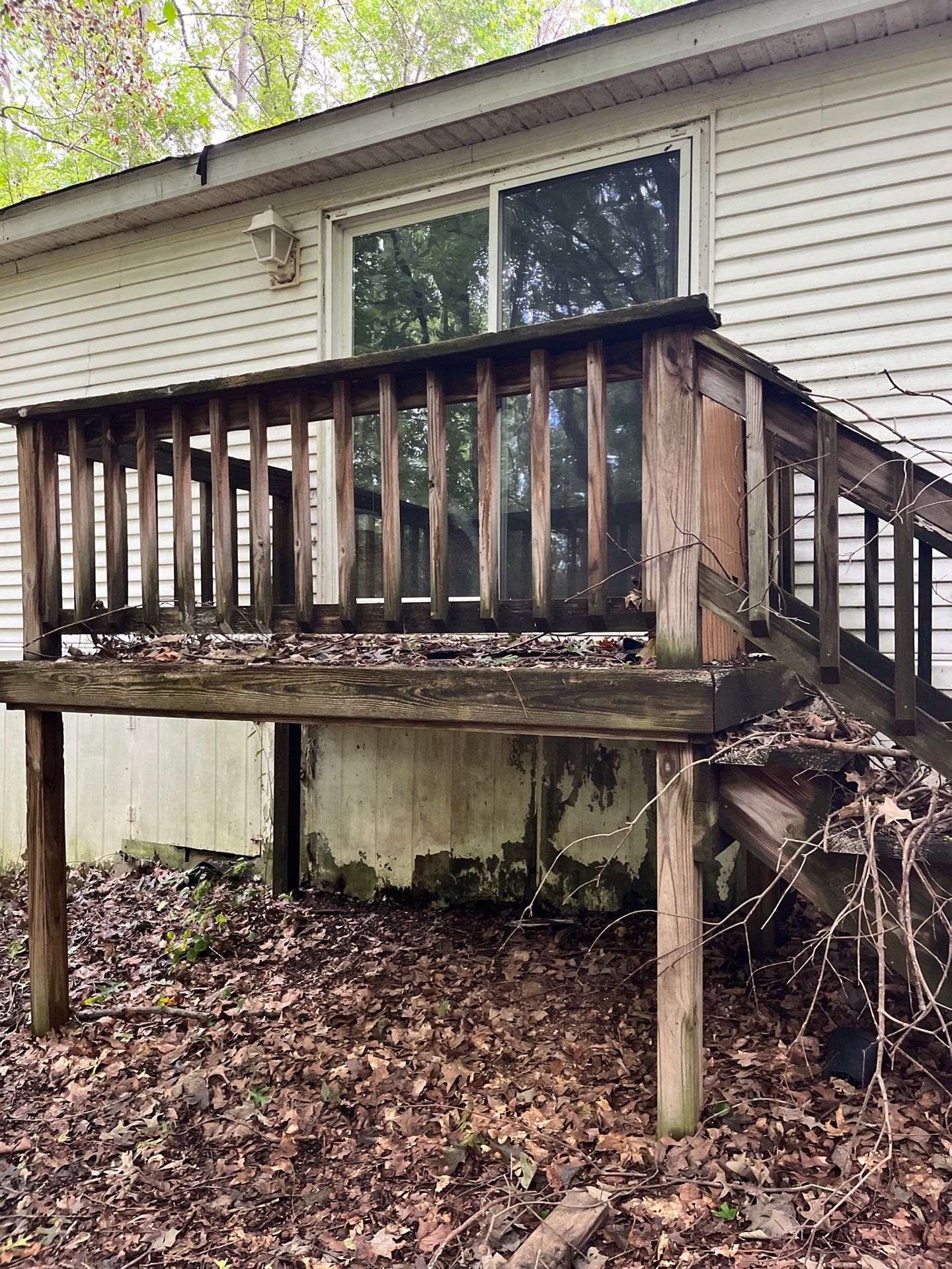 Deck Remodel by Skilled Construction LLC