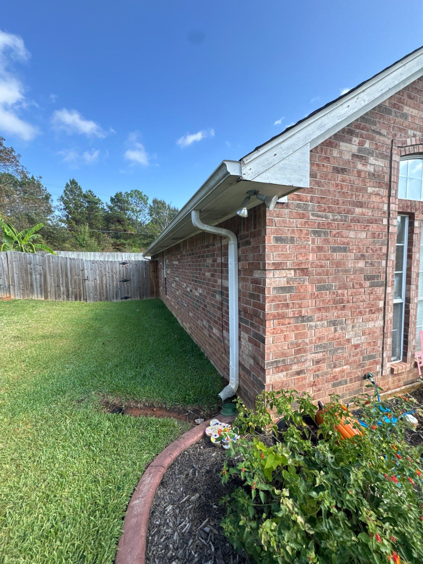 Refreshing the Exterior Paint in Whitehouse, TX by Quality Coats Painting