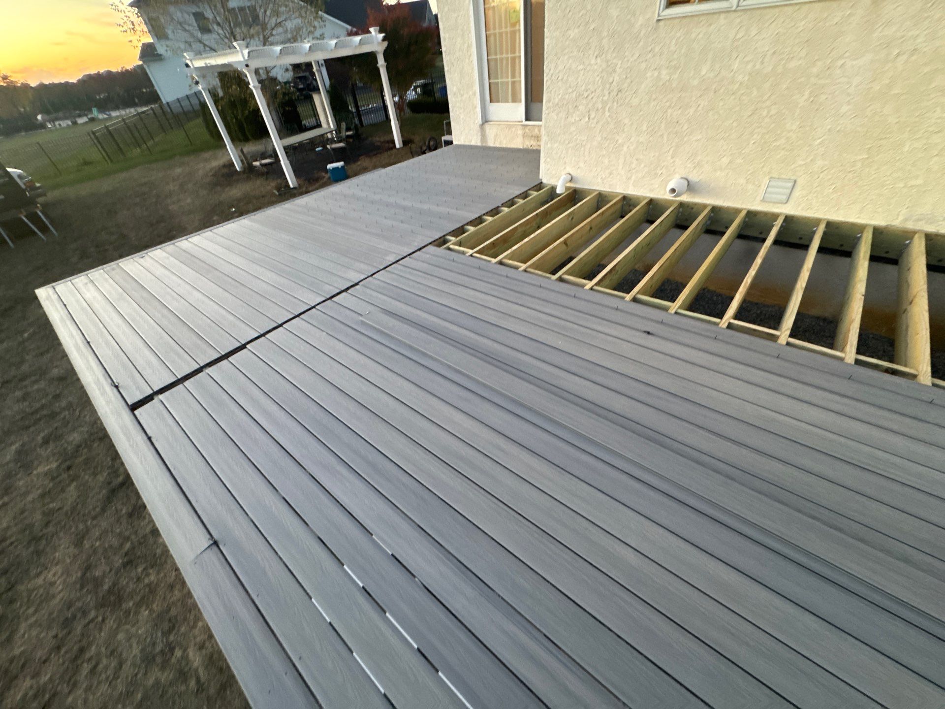 New Deck using Deckorators Venture - Color Saltwater by deck guardian