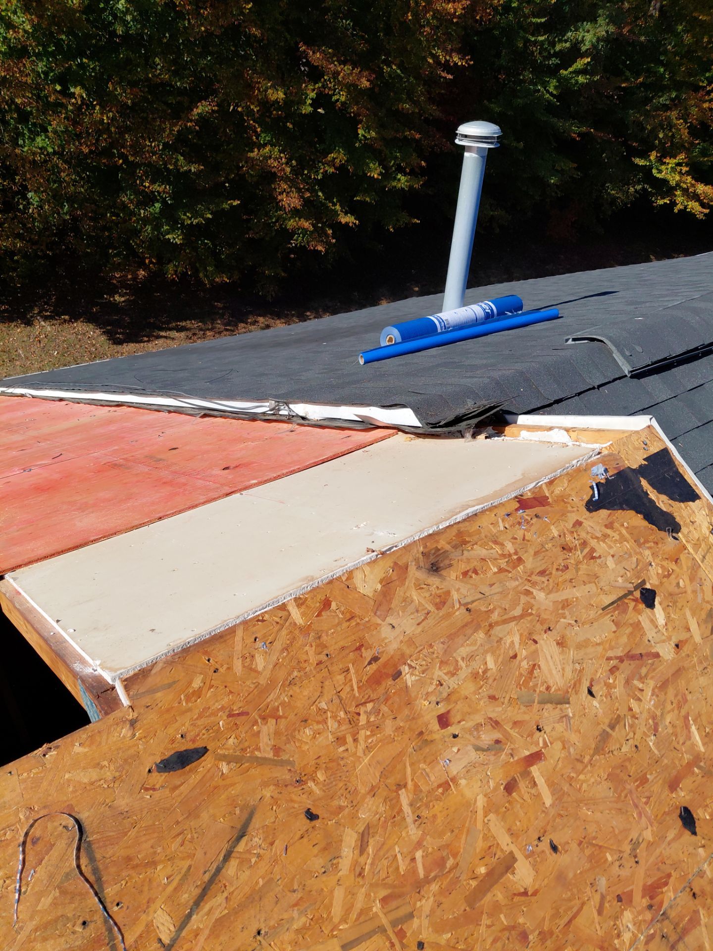 Woodbridge:Residential Roof Replacement with CertainTeed Landmark PRO in Max Def Moire Black  by RM Banning, Inc.