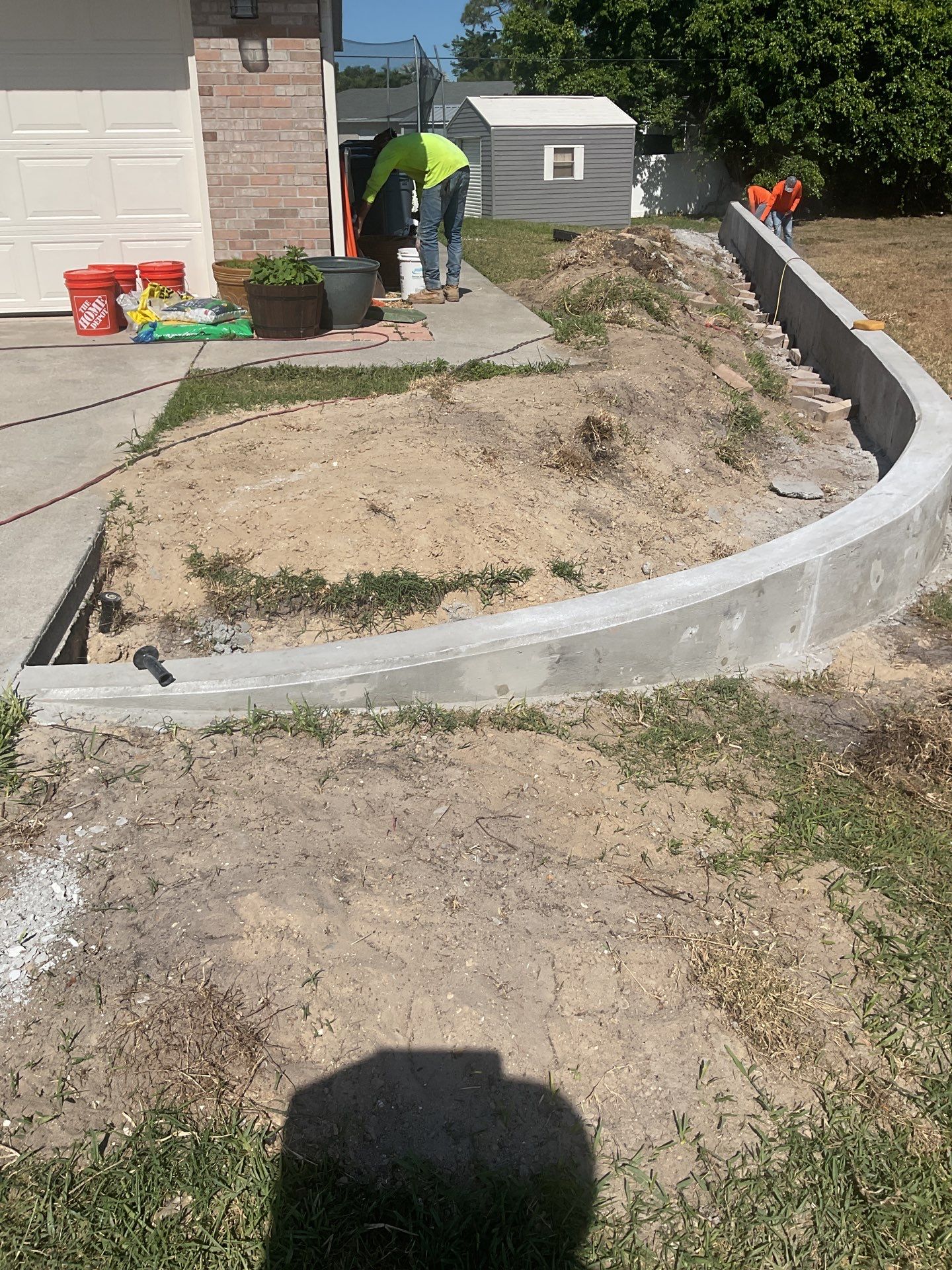 Custom Retaining Wall by Southern Gulf Construction