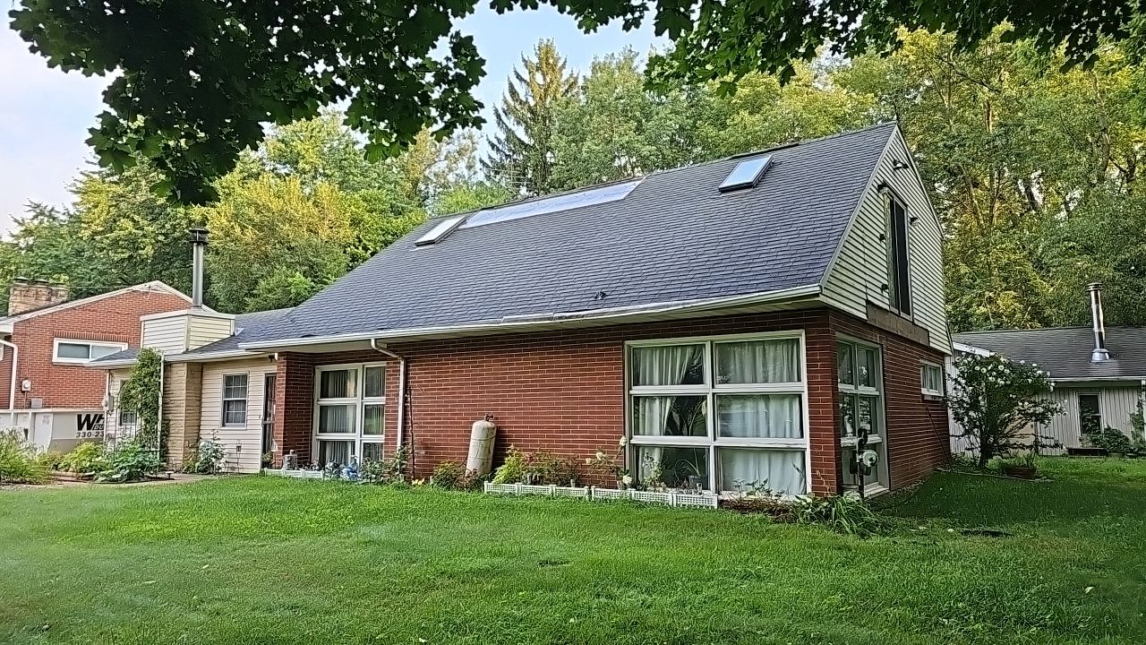 ATLAS PINNACLE COLOR: SCOTCHGARD PEWTER by Eagle Eye Roofing