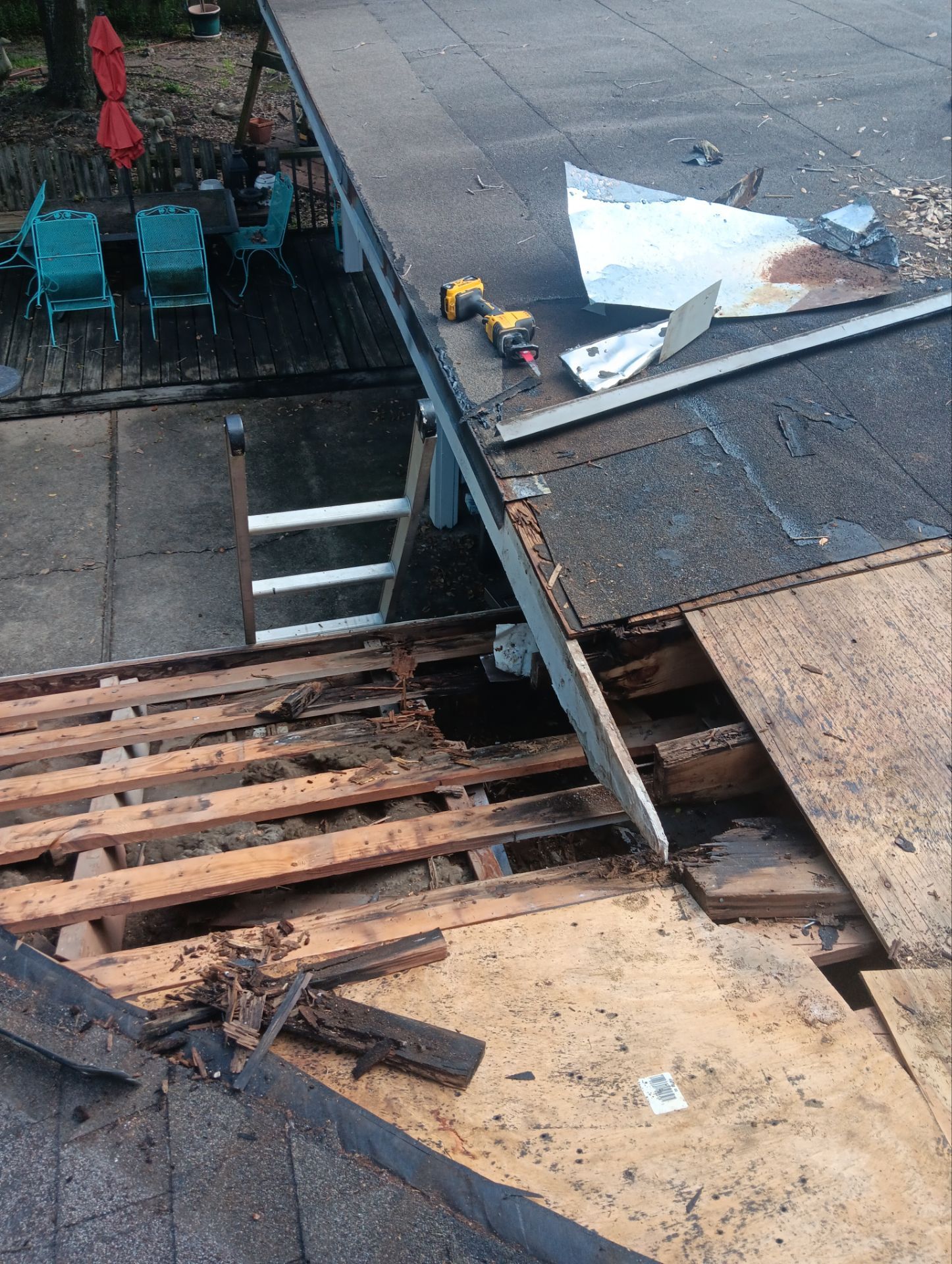 Residential Roofing Repair using Owen's Corning Duration (Lifetime) Shingles by Roof Repair Company