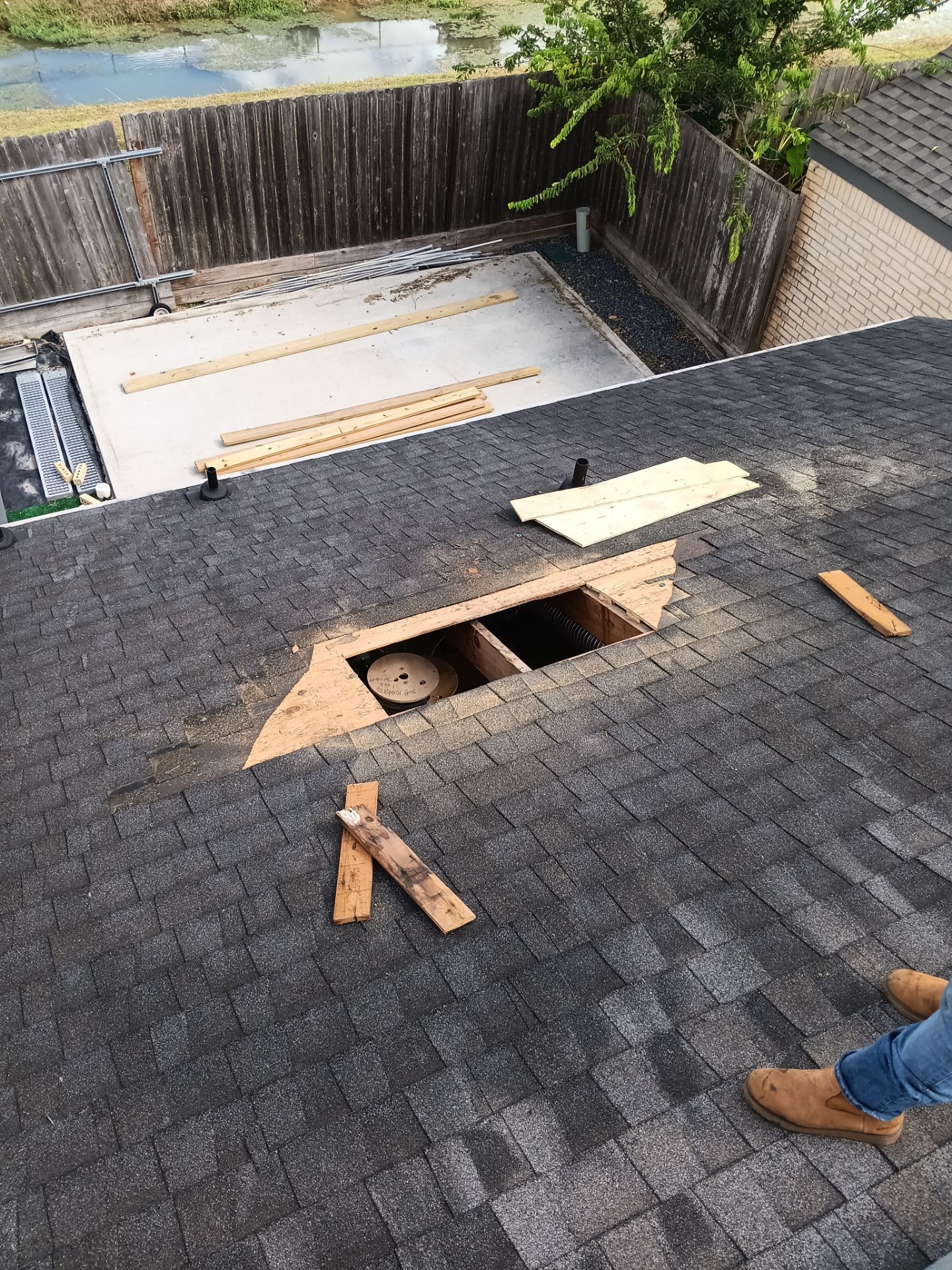 Residential Roofing Repair using Owen's Corning Duration (Lifetime) Shingles by Roof Repair Company