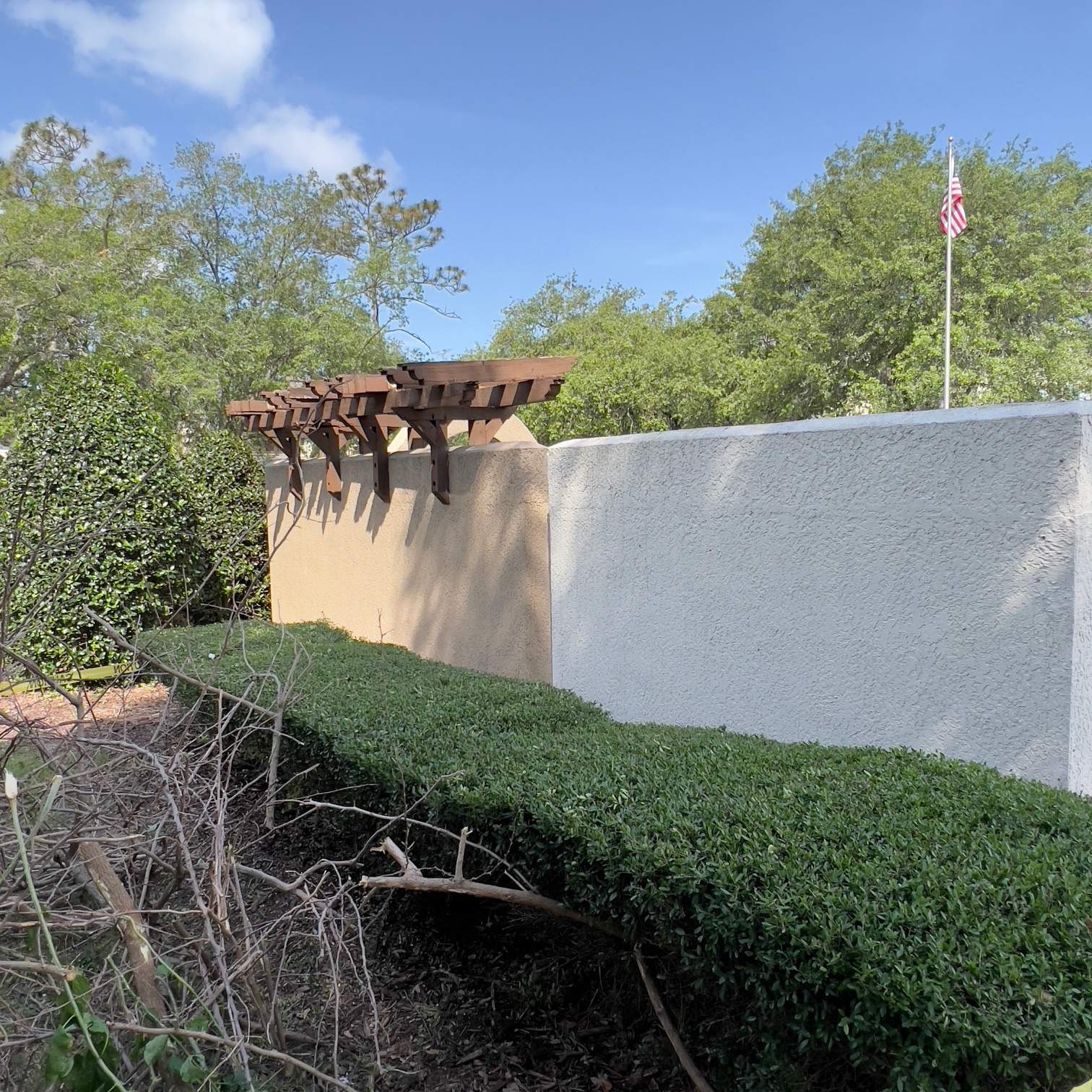 William's Walk | Shrub Clean Out by ProGreen Services