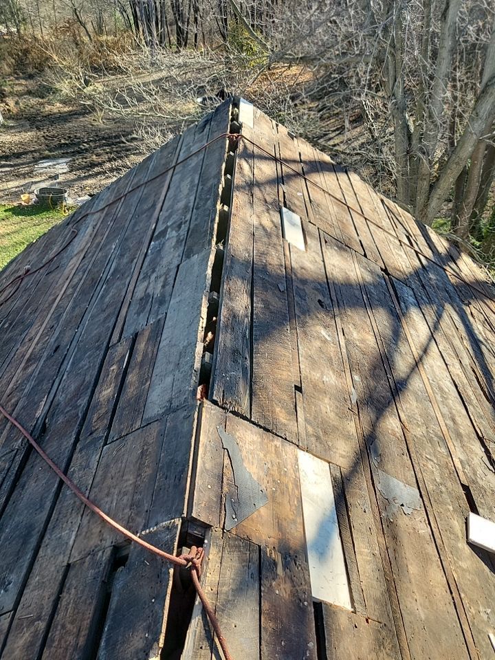 ATLAS PINNACLE COLOR: PRISTINE SCOTCHGARD HEARTHSTONE DRIP EDGE: BLACK by Eagle Eye Roofing