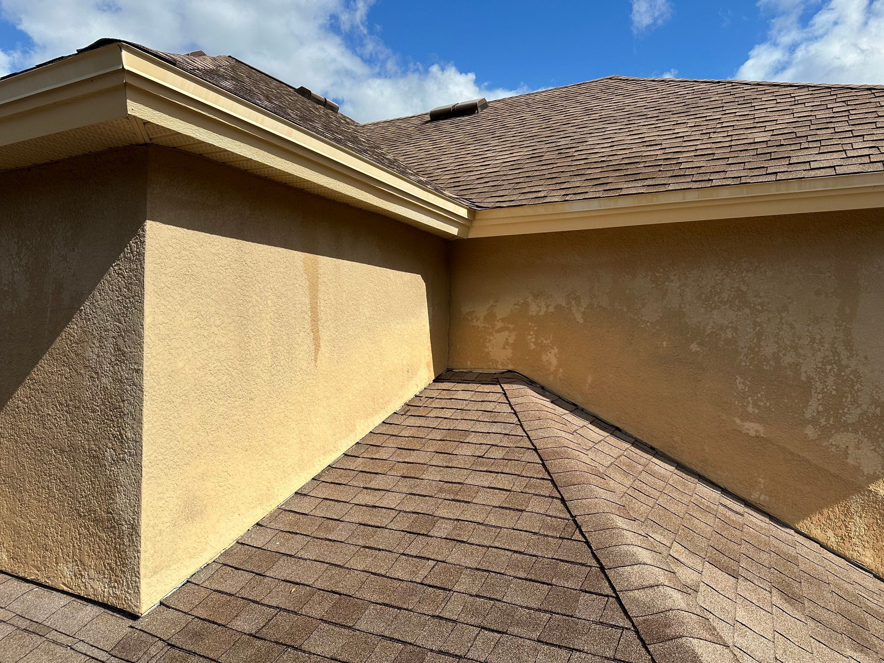 House Wash, Roof Cleaning & more Oakleaf Hammock, Ellenton, FL | Sunshine AquaWash by Sunshine AquaWash