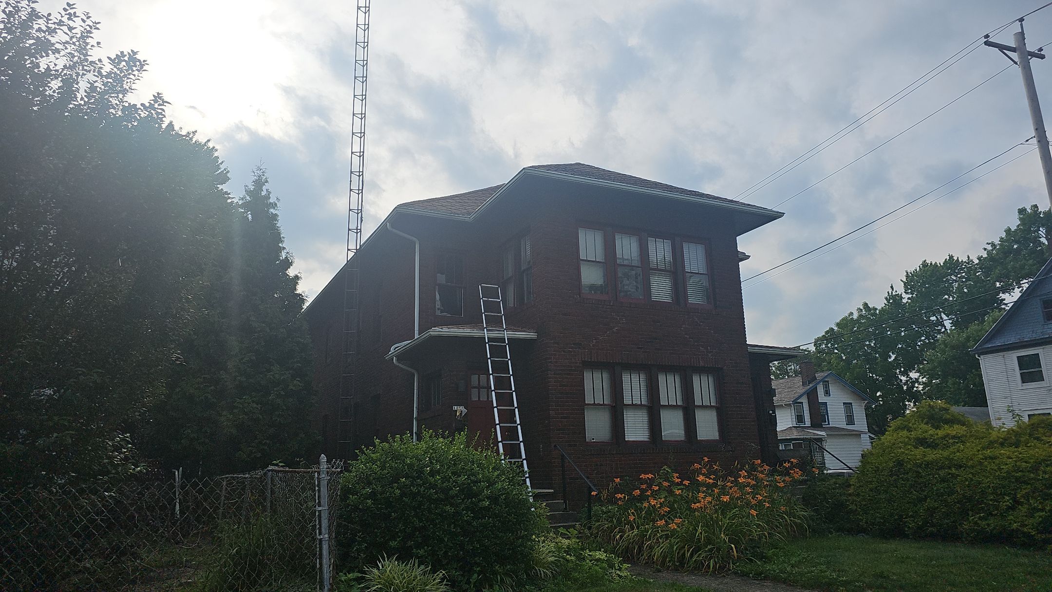 ATLAS PINNACLE COLOR: MORNING HARVEST DRIP EDGE: MUSKET BROWN by Eagle Eye Roofing