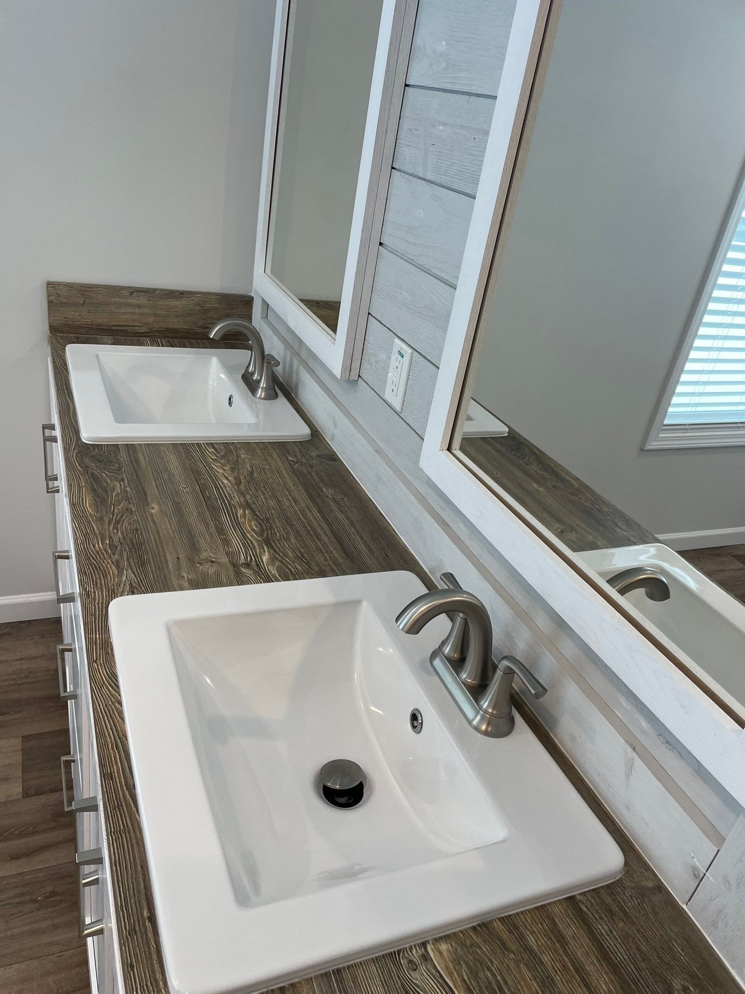 Freedom Farmhouse by Clayton Homes of Walton