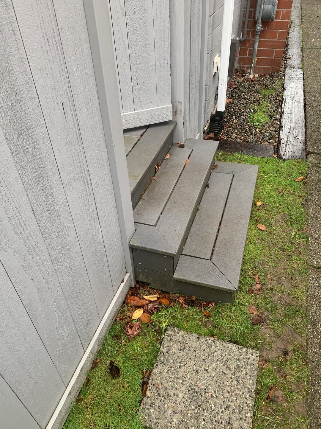 Tangletown Trex Resurface by Alki deck builders
