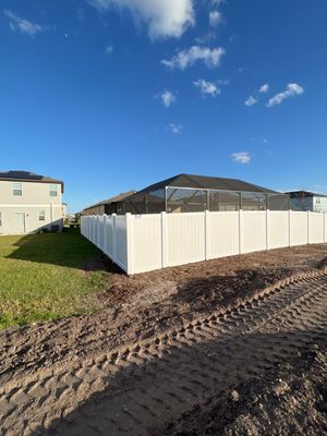 Ruskin, FL 6 ft Tall White Vinyl Privacy
