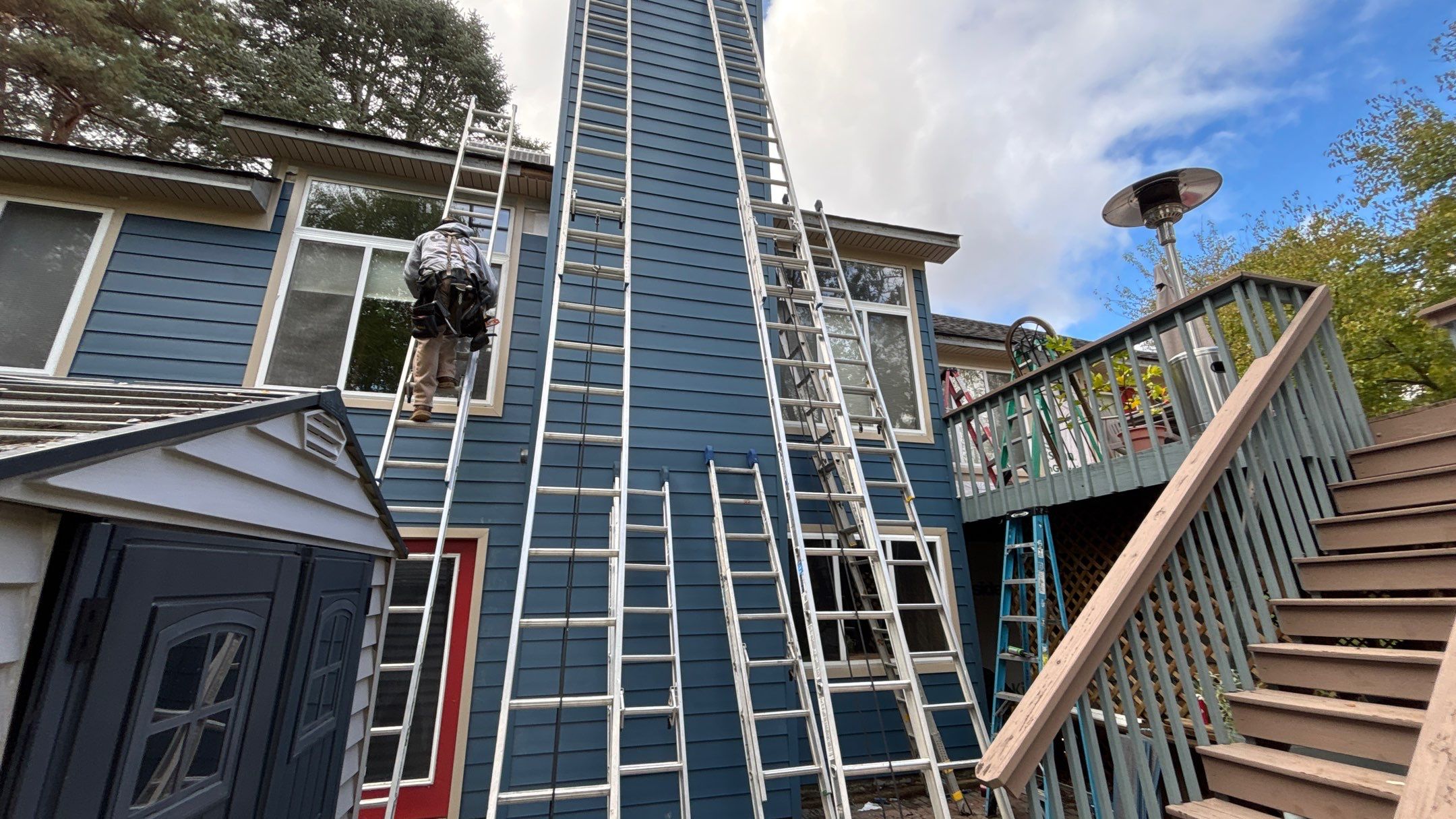Siding Replacement using Ascend Laguna Blue by 180 Contractors