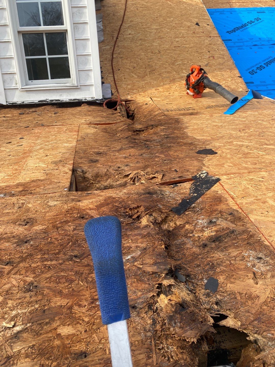 Project in Creedmoor - Certainteed Landmark Silver Birch by Pro Performance Roofing