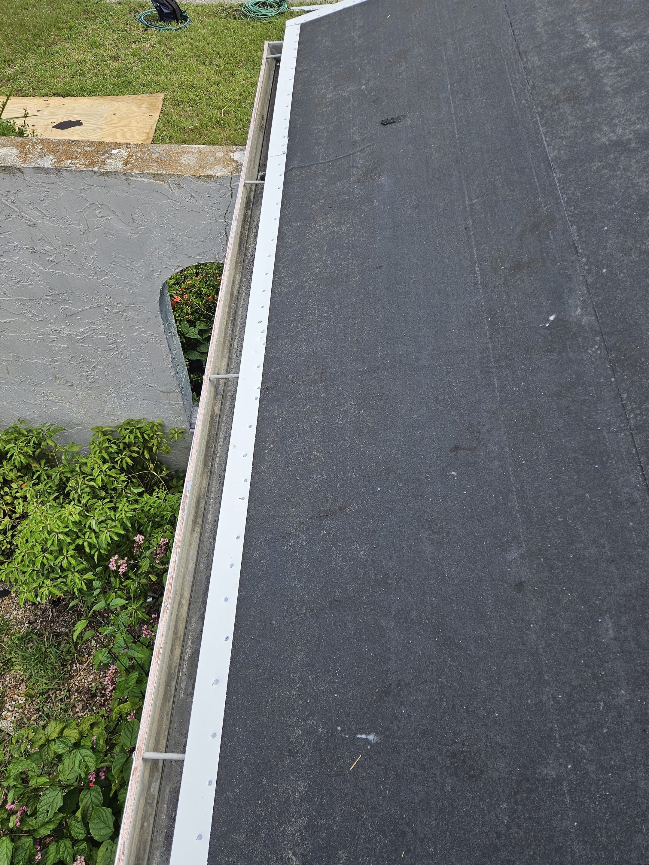 Project in Largo 33774 by Mitchell Roofing Company LLC 