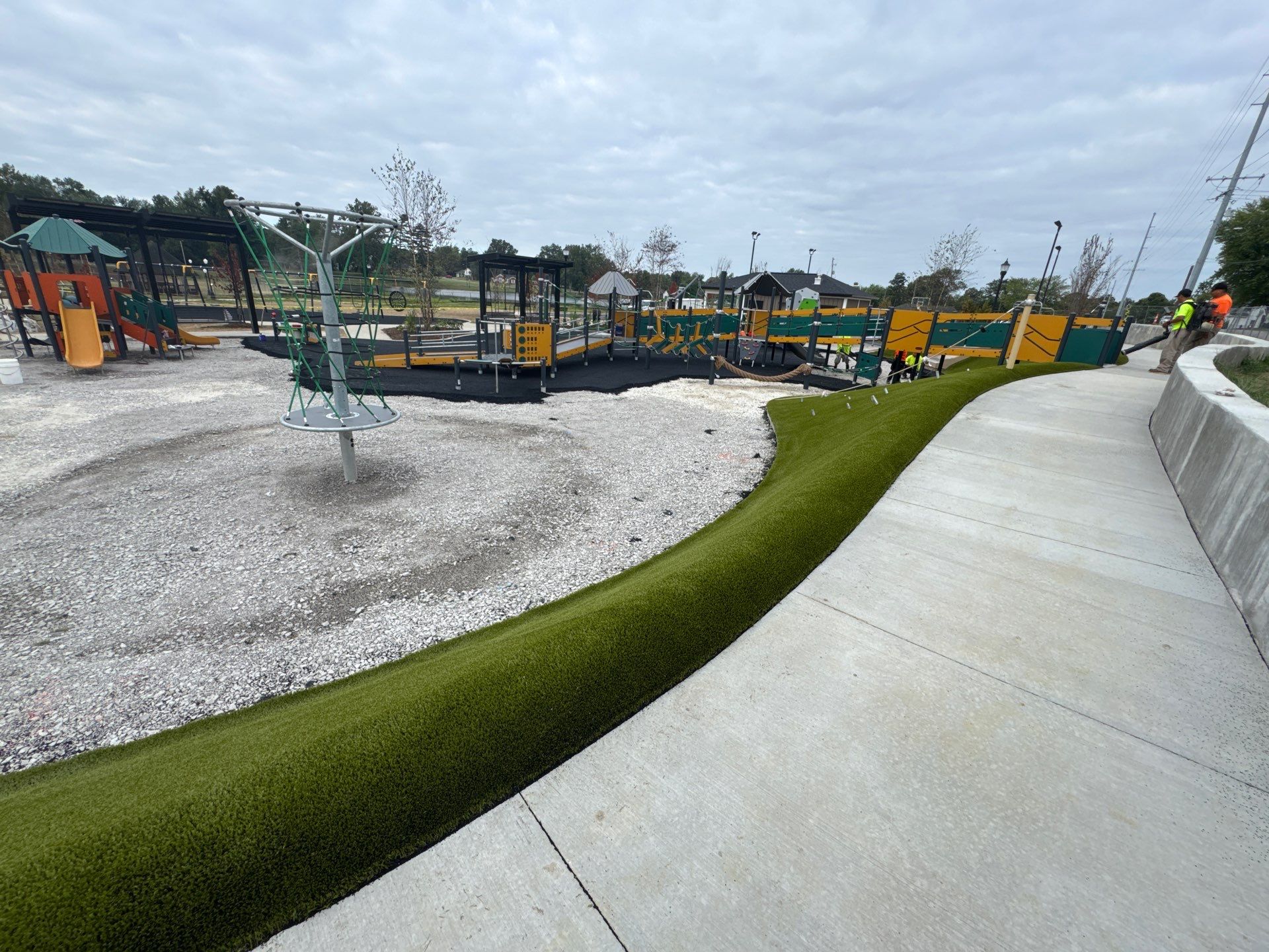 City Lake Park by ForeverLawn NEIN/INDY