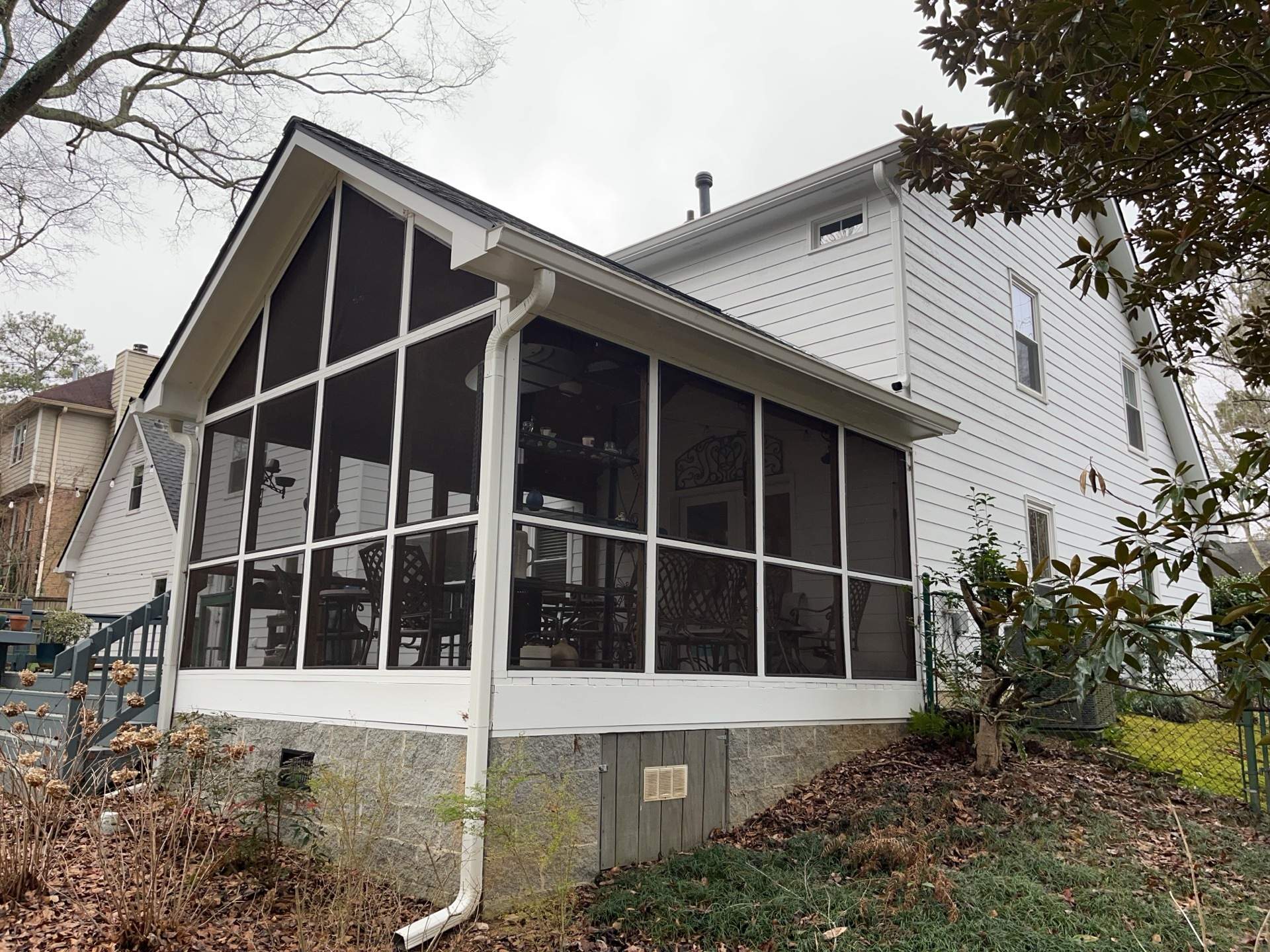 Deck Resurface using Deckorators Voyage Series and ALX Contemporary Cable Railing by Nelson Exteriors 