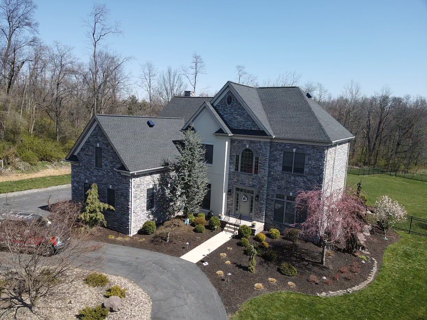 Residential Roofing Installation using Gaf Hdz Architectural Shingle by Teflon Roofing