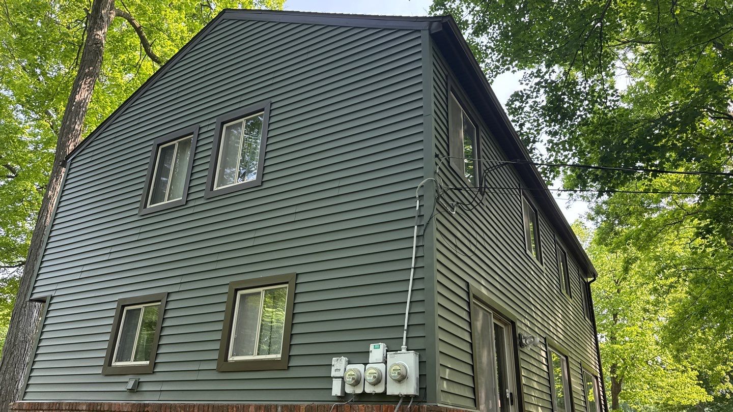 Siding Replacement using Alside Charter Oak D4.5" Deep Moss by 180 Contractors